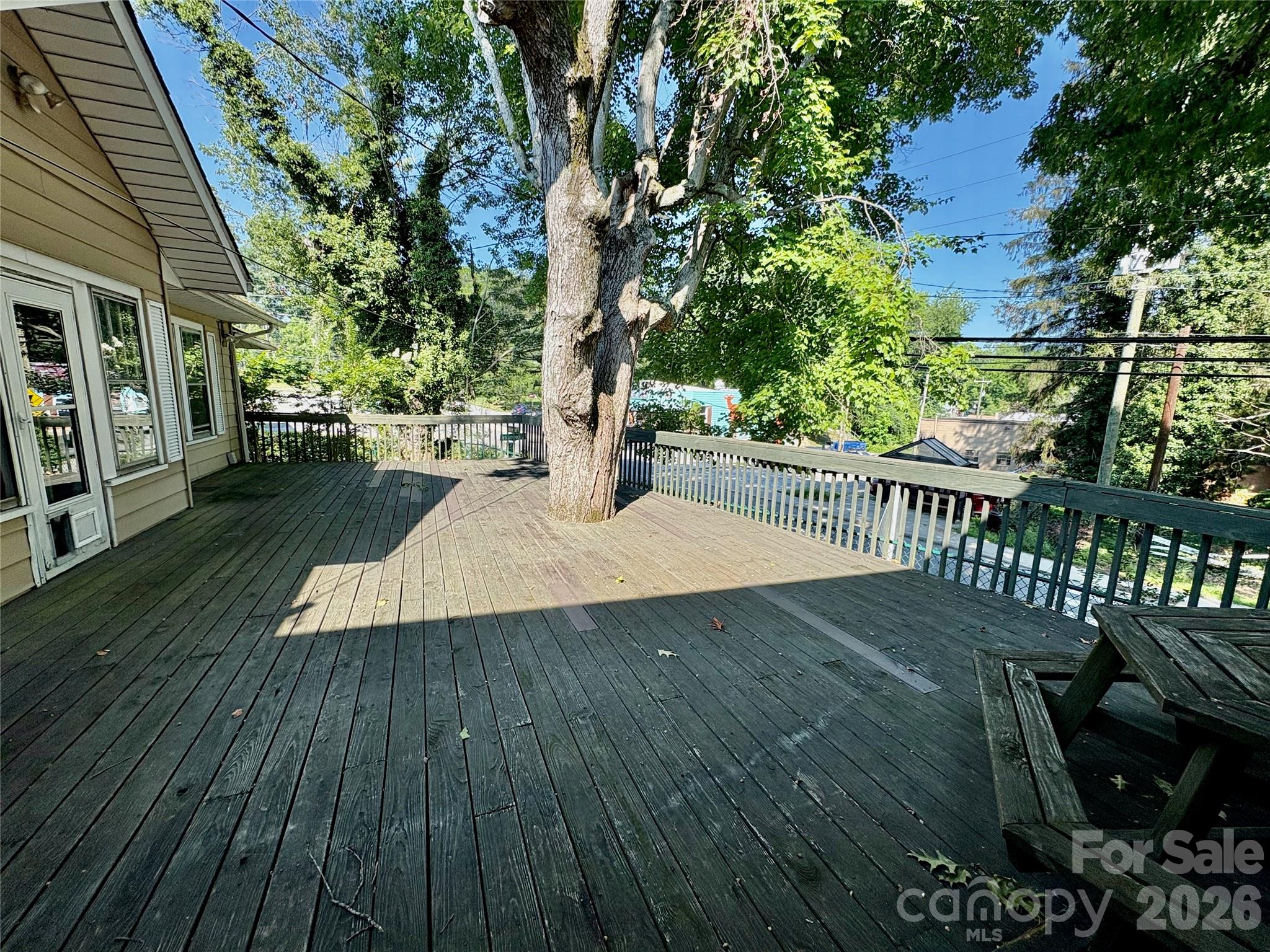 Single Family Residence at 40 Brownwood Avenue, Asheville, photo 19 of 38
