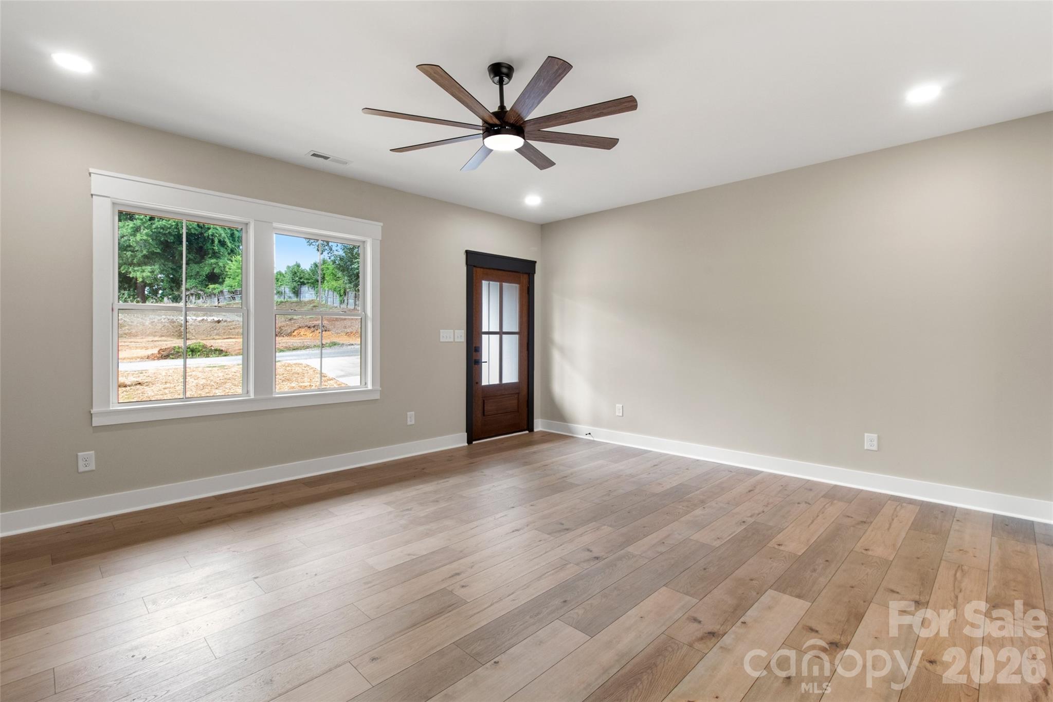 Single Family Residence at 29 Hartman Place, Concord, photo 5 of 30