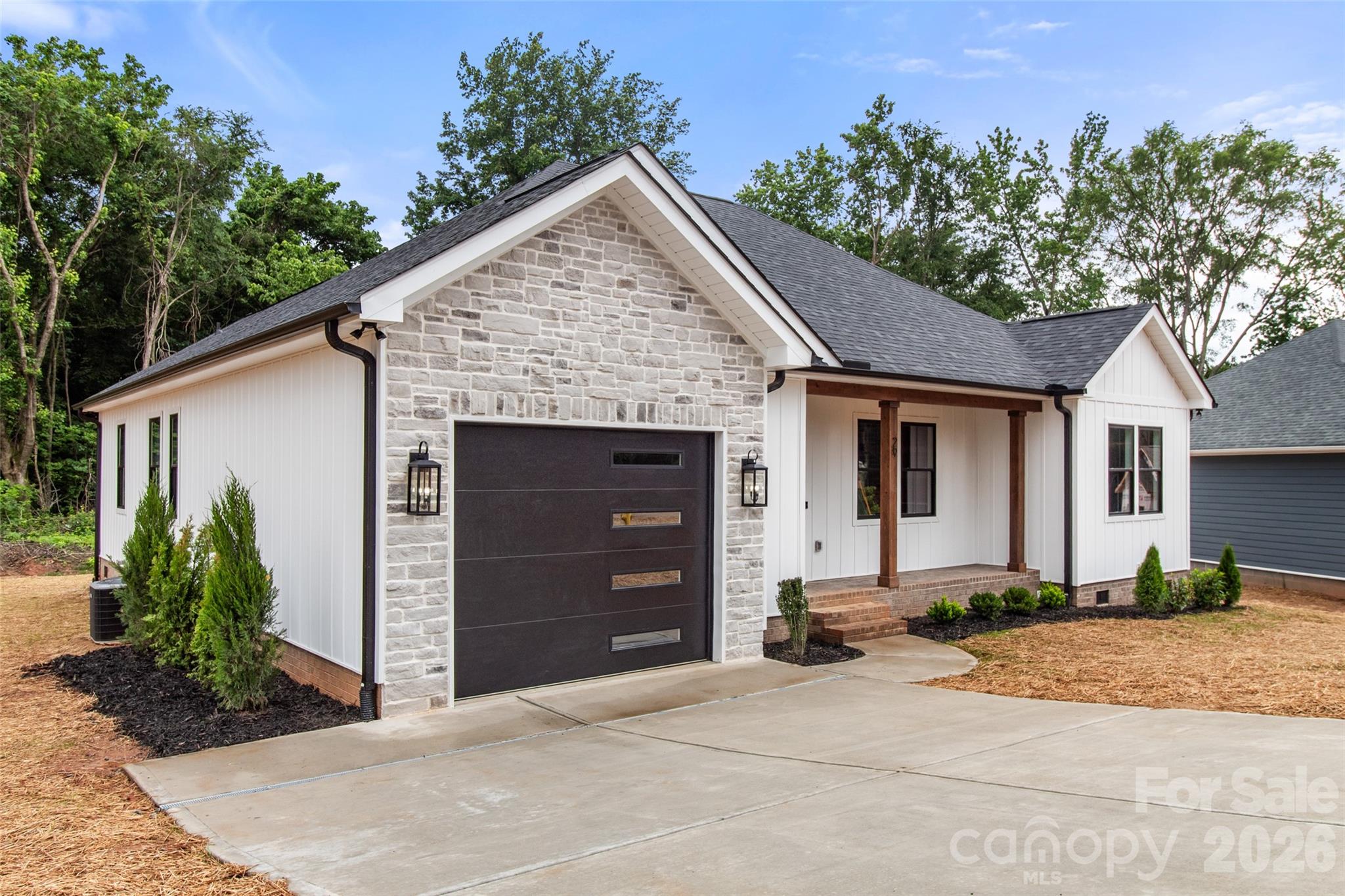 Single Family Residence at 29 Hartman Place, Concord, photo 22 of 30