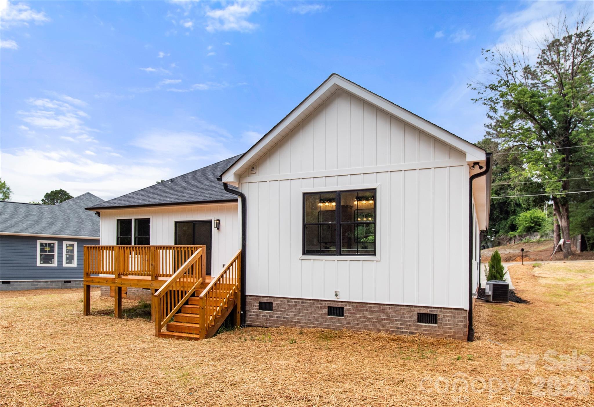 Single Family Residence at 29 Hartman Place, Concord, photo 28 of 30