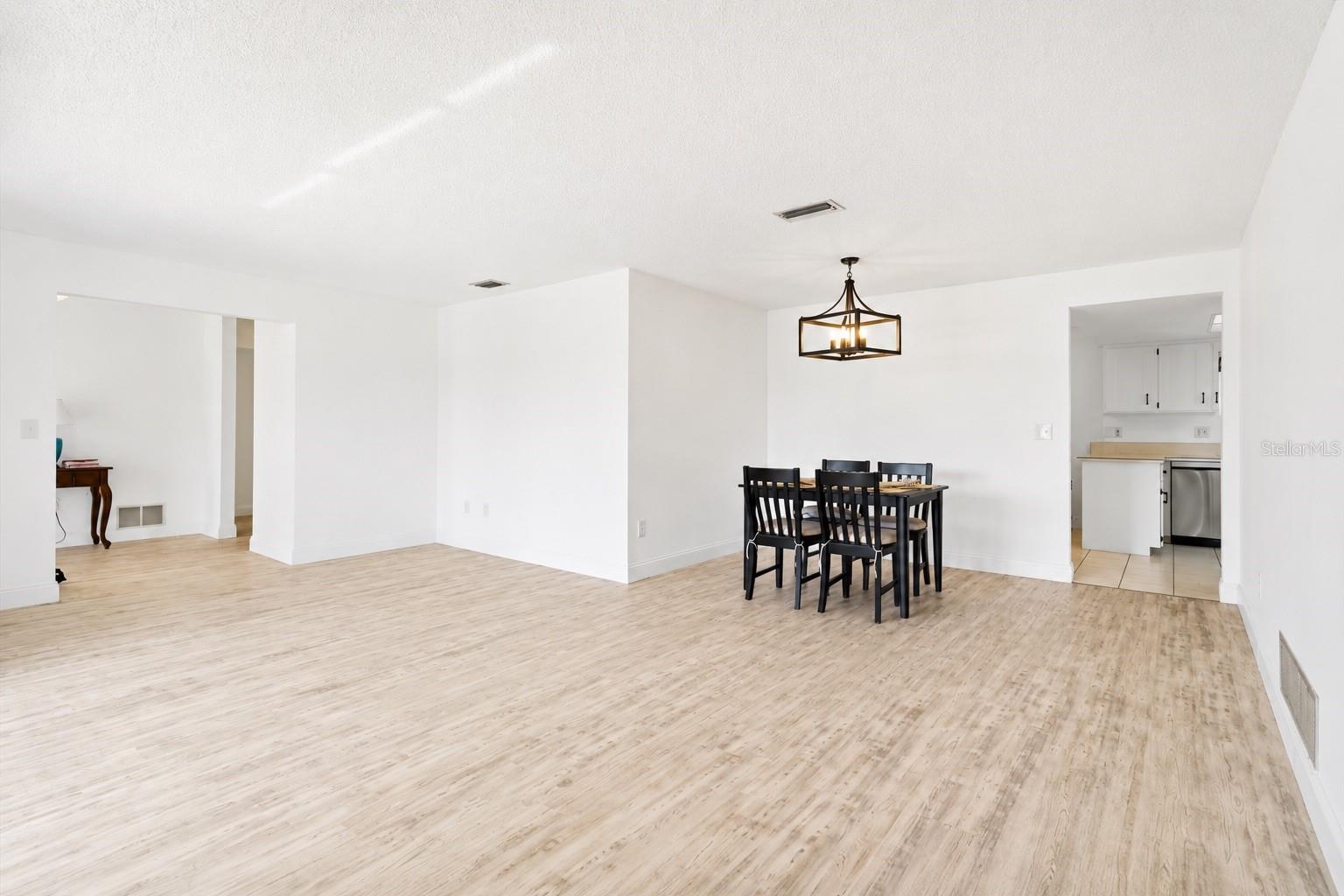 Single Family Residence at 31 FLEMING CT, PALM COAST, photo 12 of 28