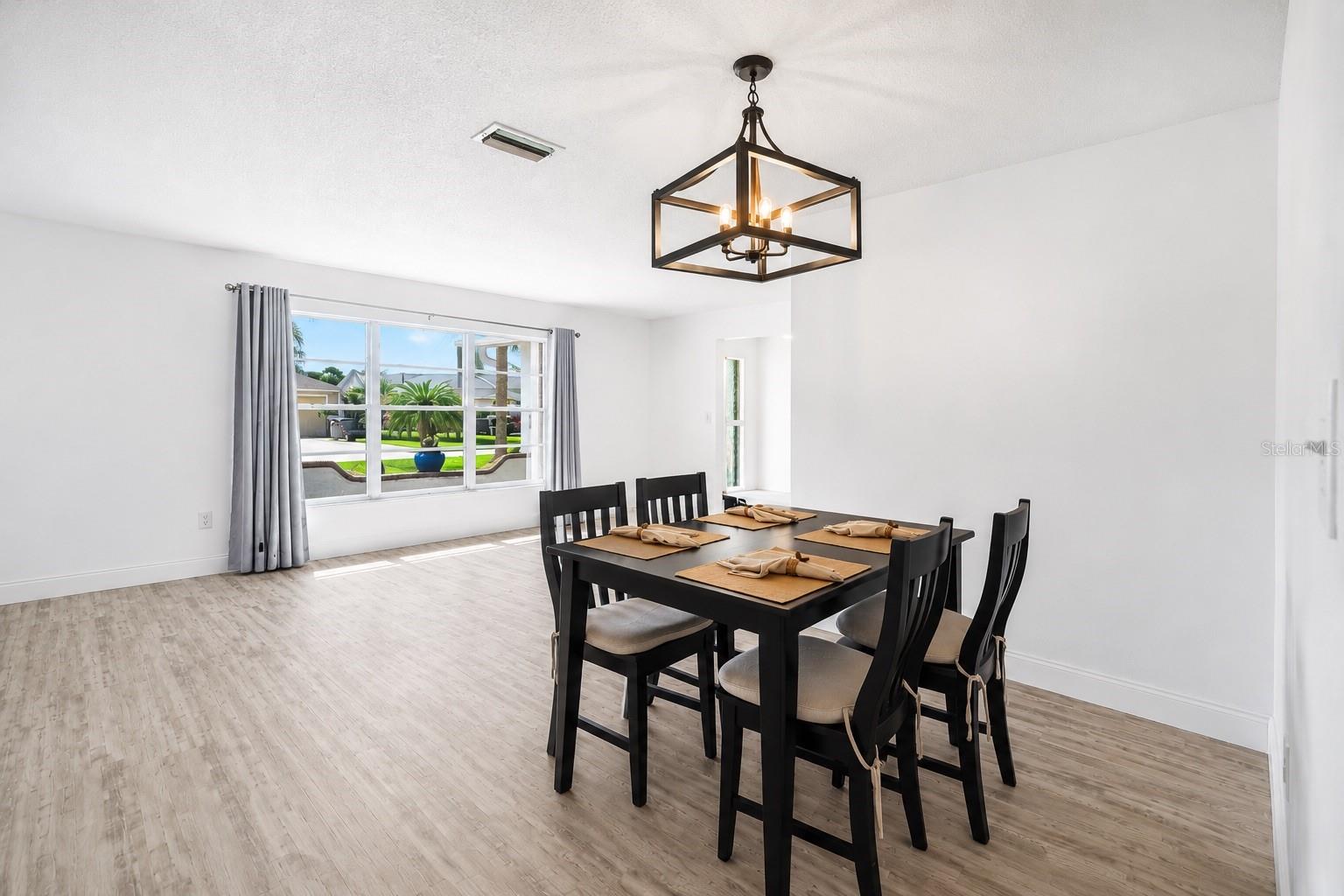 Single Family Residence at 31 FLEMING CT, PALM COAST, photo 13 of 28