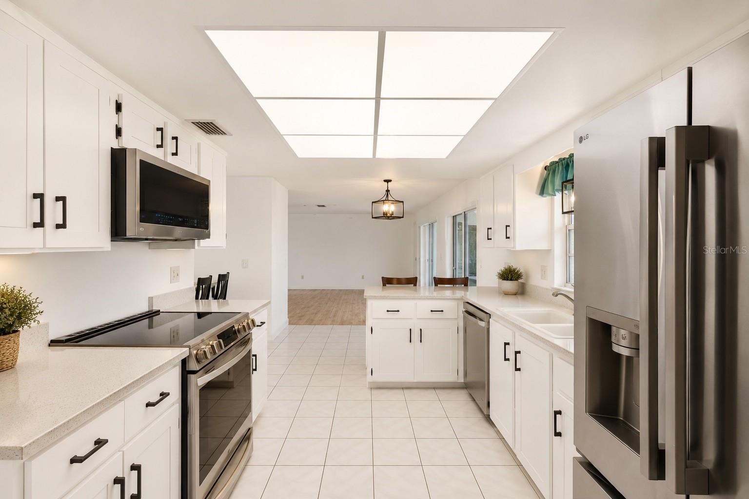 Single Family Residence at 31 FLEMING CT, PALM COAST, photo 17 of 28