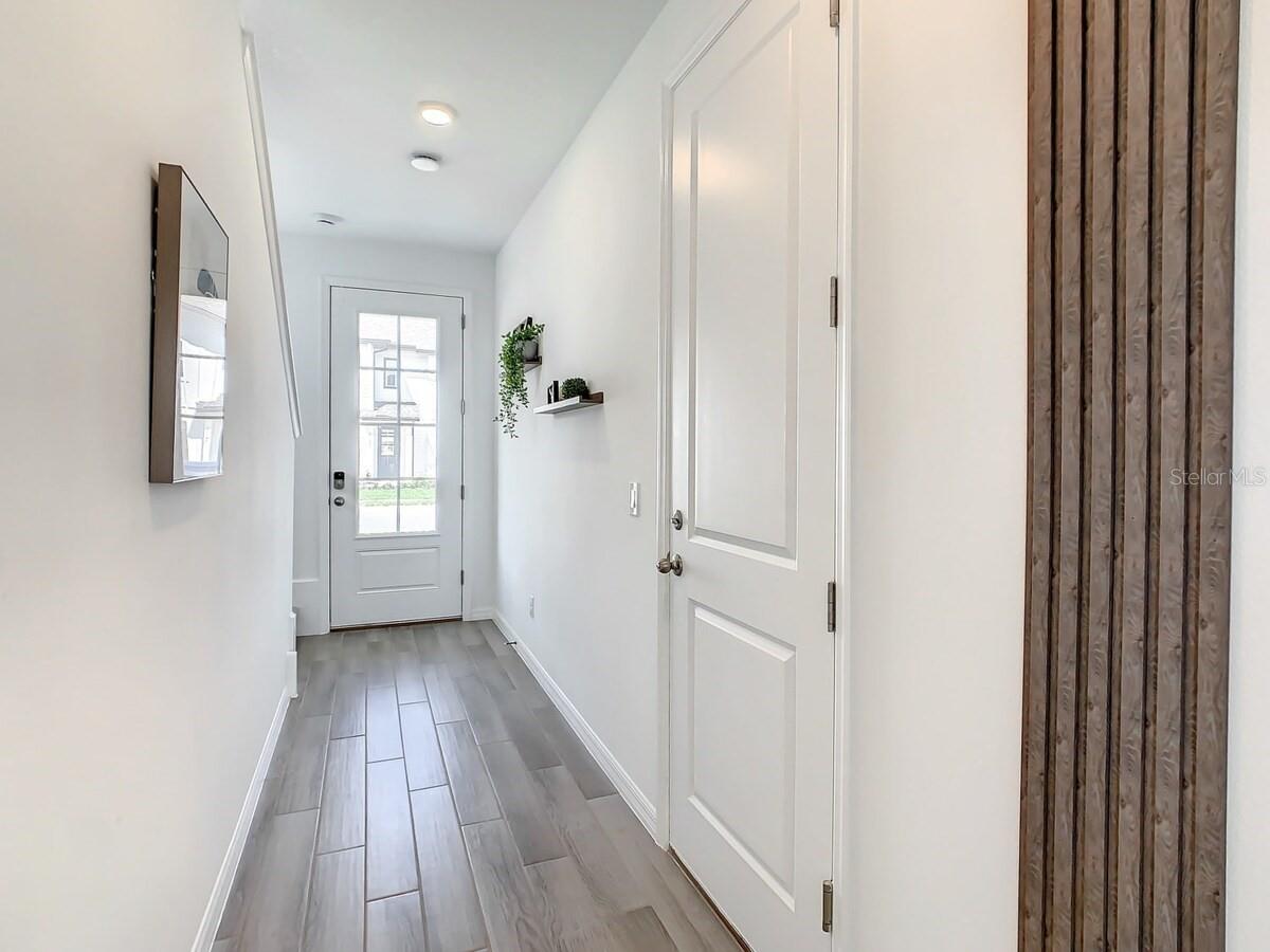 Townhouse at 1048 PLANTATION LANE, DAVENPORT, photo 8 of 50
