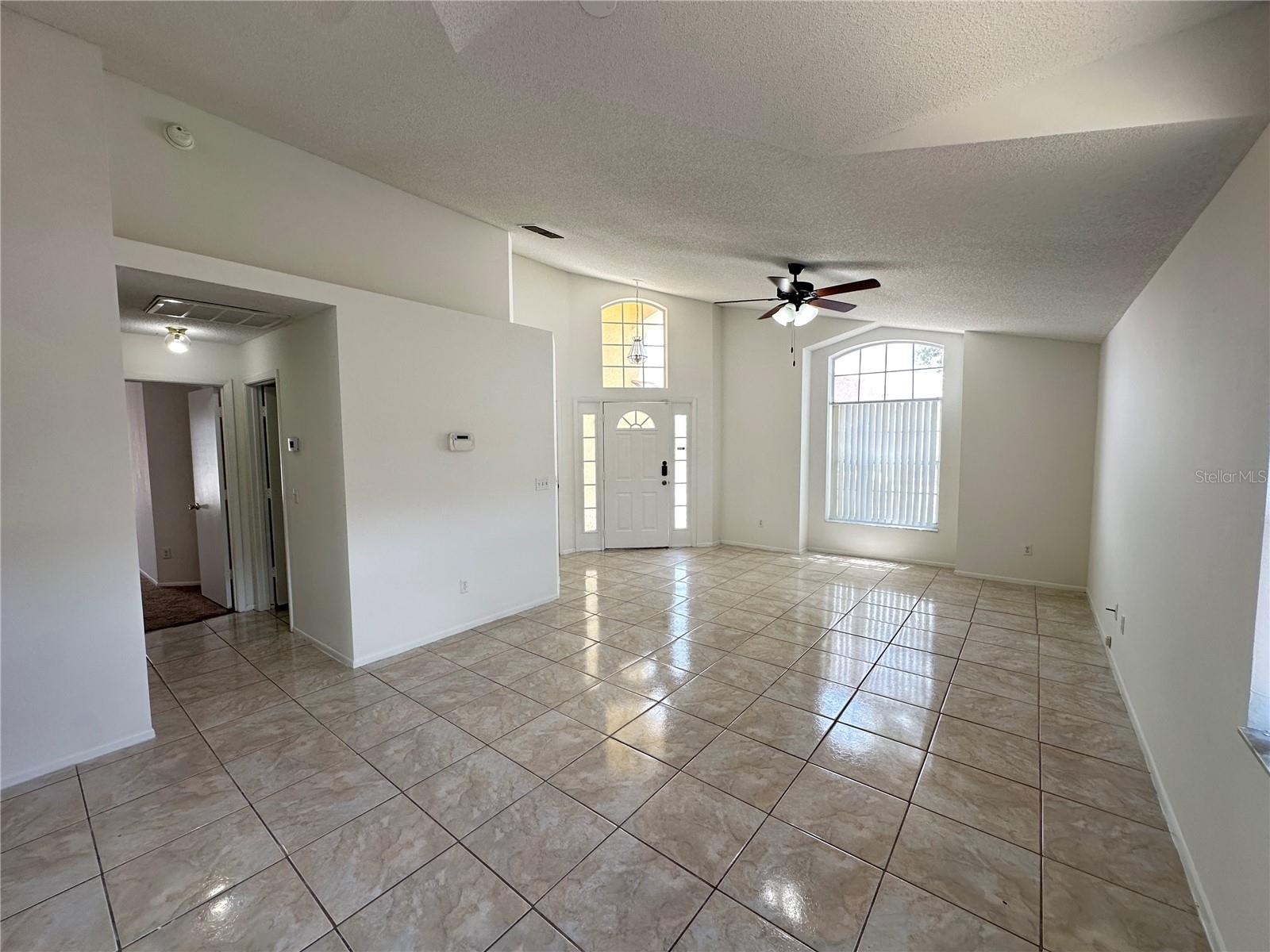Single Family Residence at 311 DOWNING CIR, DAVENPORT, photo 4 of 26