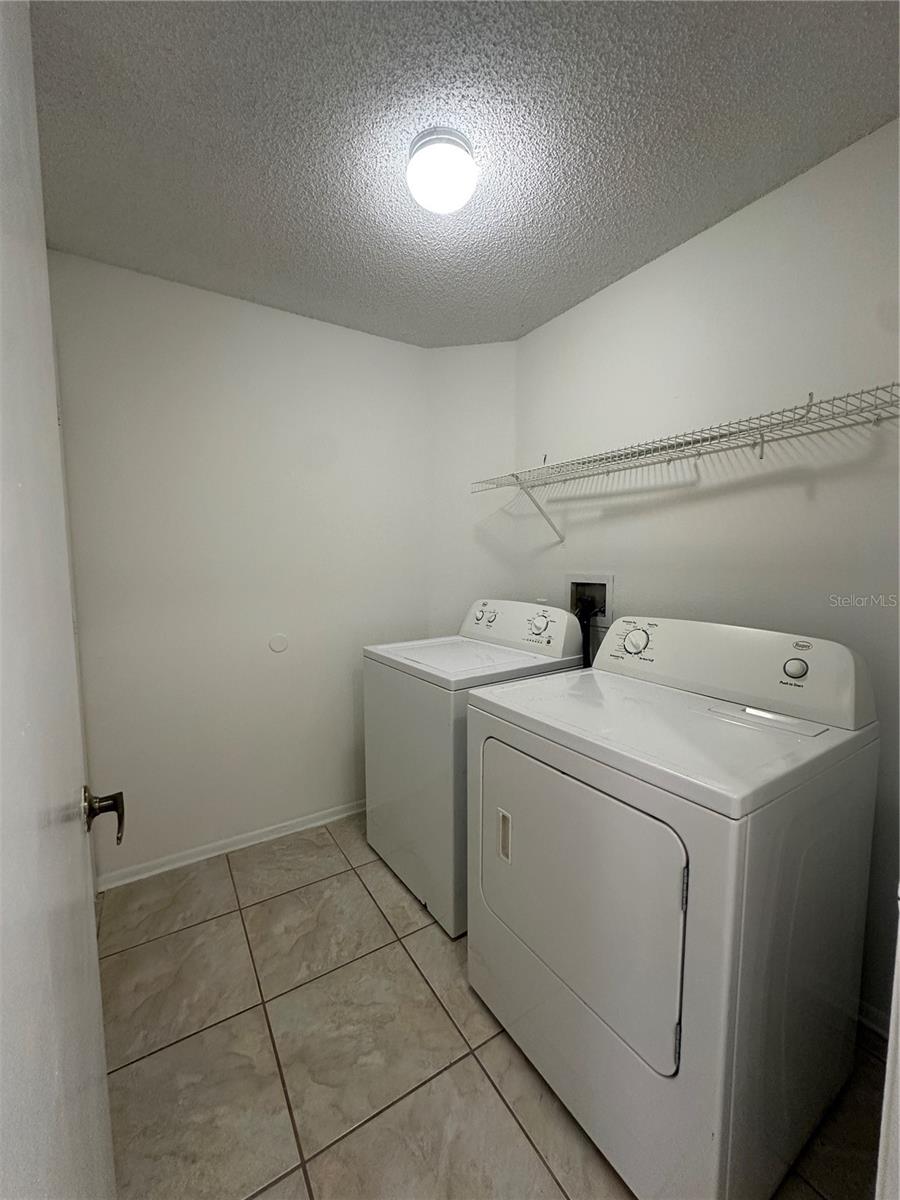 Single Family Residence at 311 DOWNING CIR, DAVENPORT, photo 5 of 26