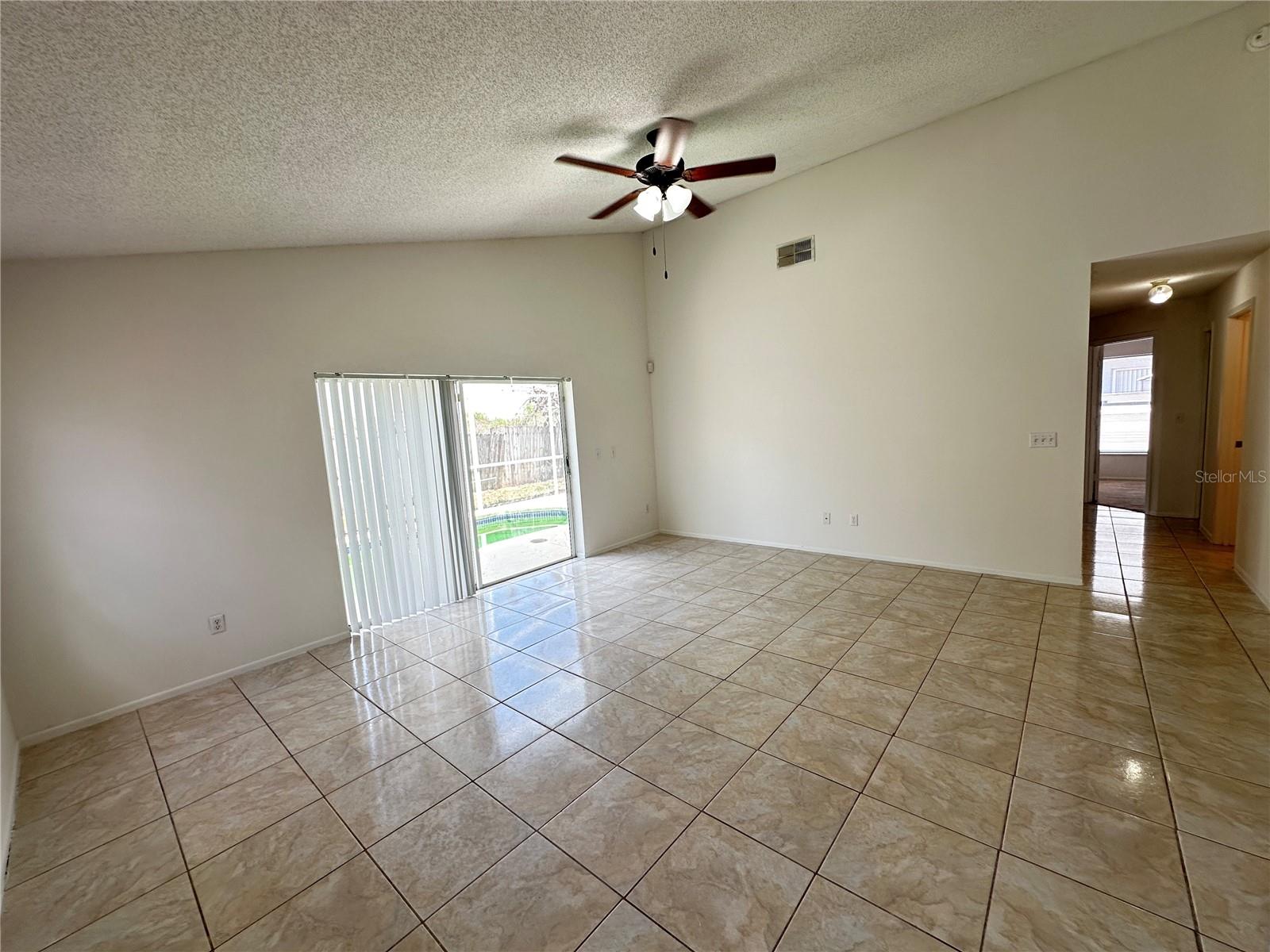 Single Family Residence at 311 DOWNING CIR, DAVENPORT, photo 15 of 26