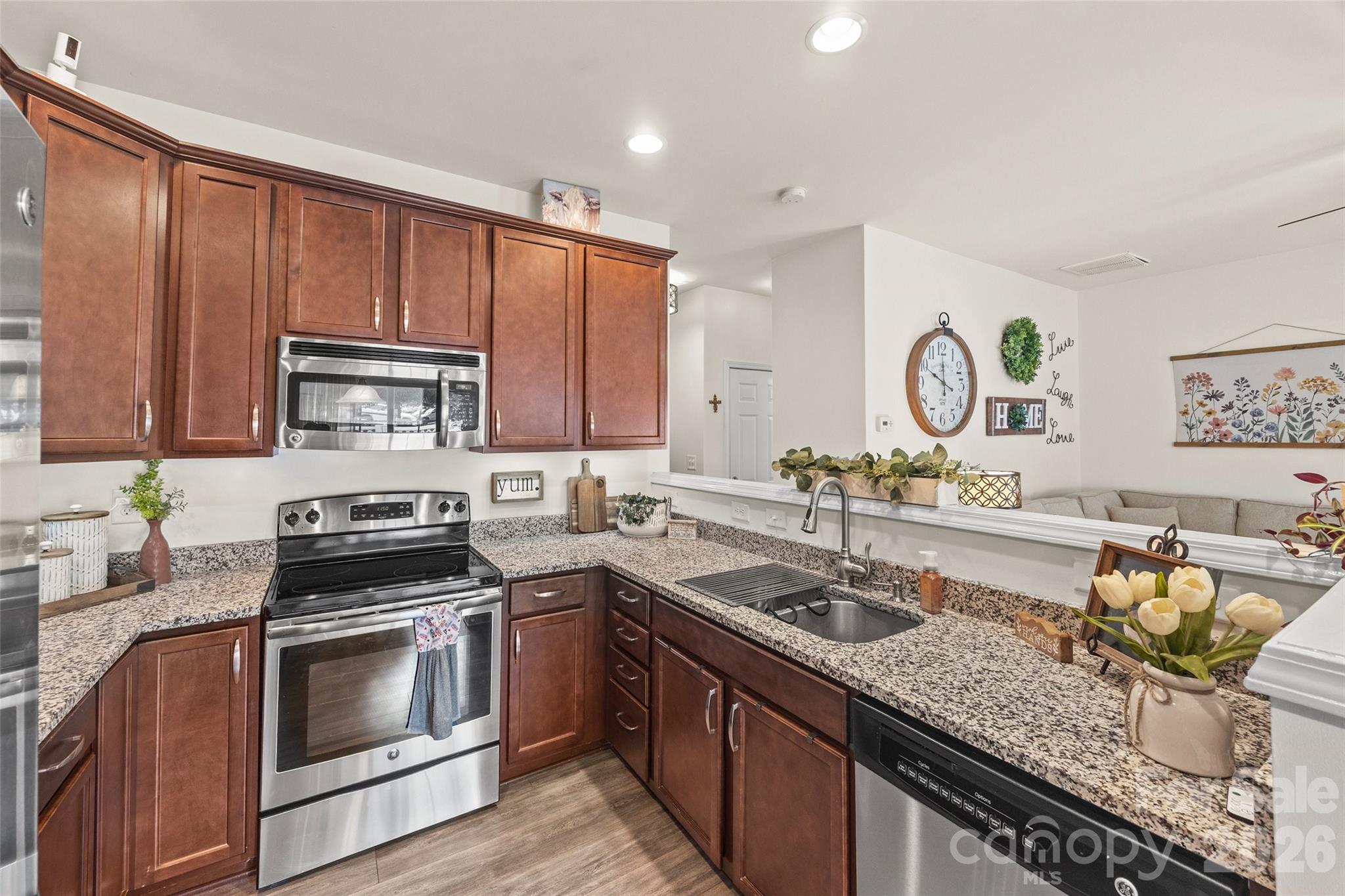 2 - 1435 Harpers Inlet Drive, Clover