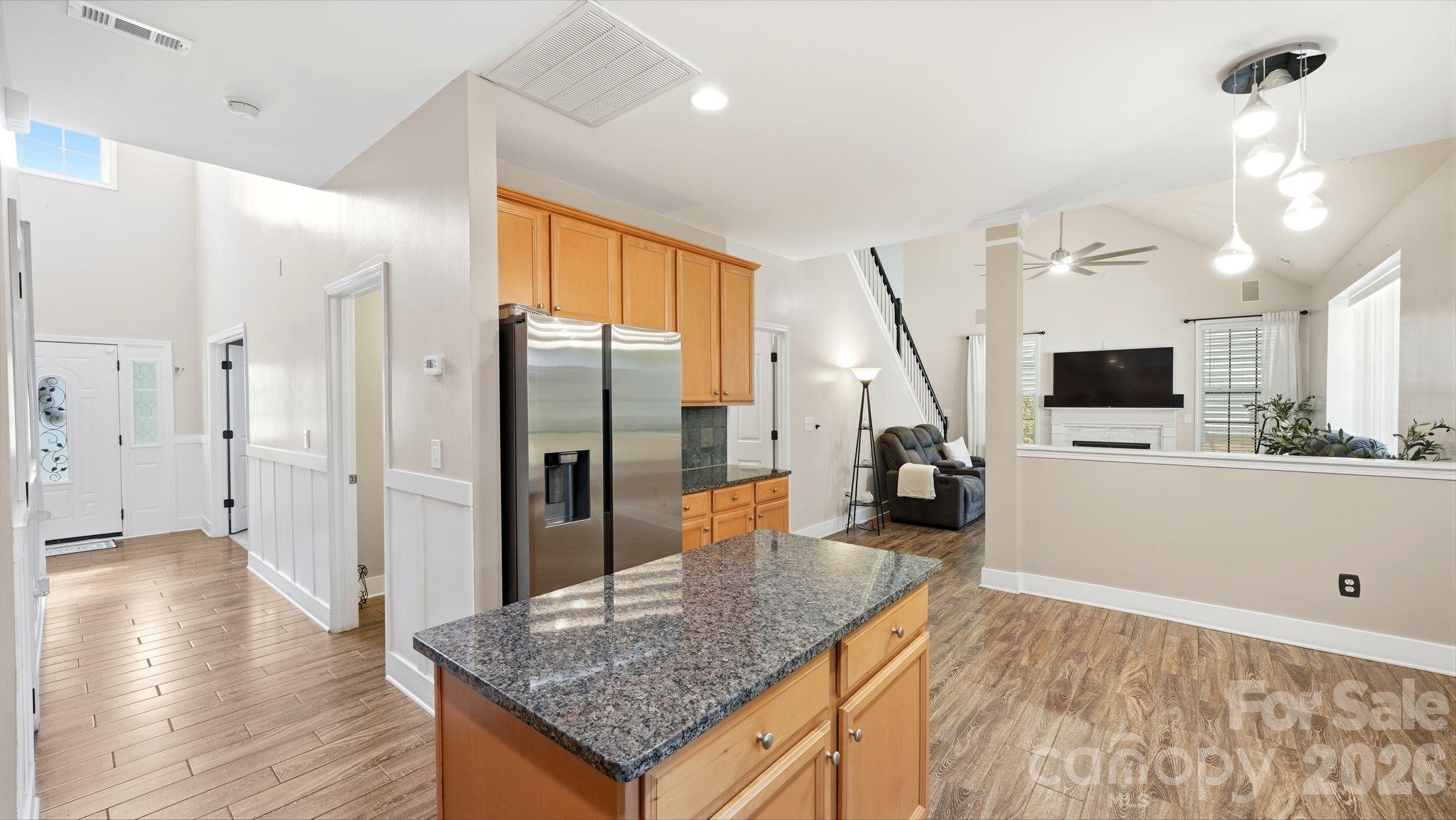 Single Family Residence at 2480 N Legacy Park Boulevard, Fort Mill, photo 15 of 42