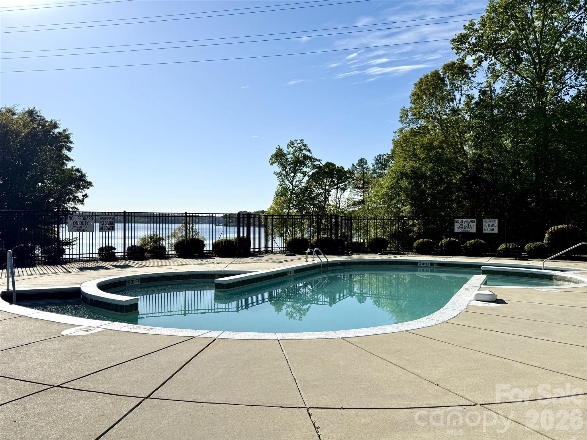 Lake Front Pool - 225 Horizon Circle, Rock Hill