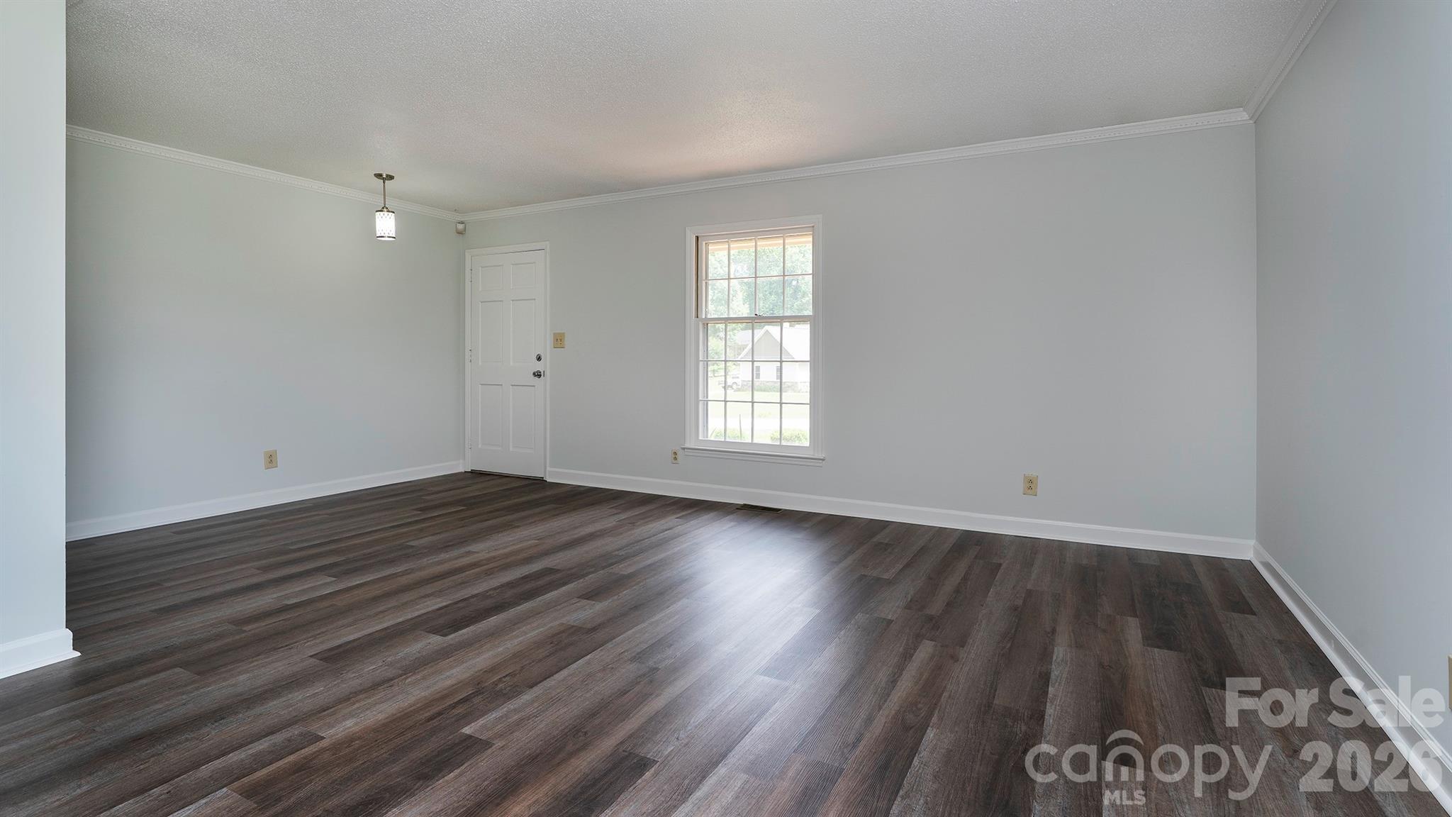 Single Family Residence at 4325 Shea Lane, Mint Hill, photo 3 of 23