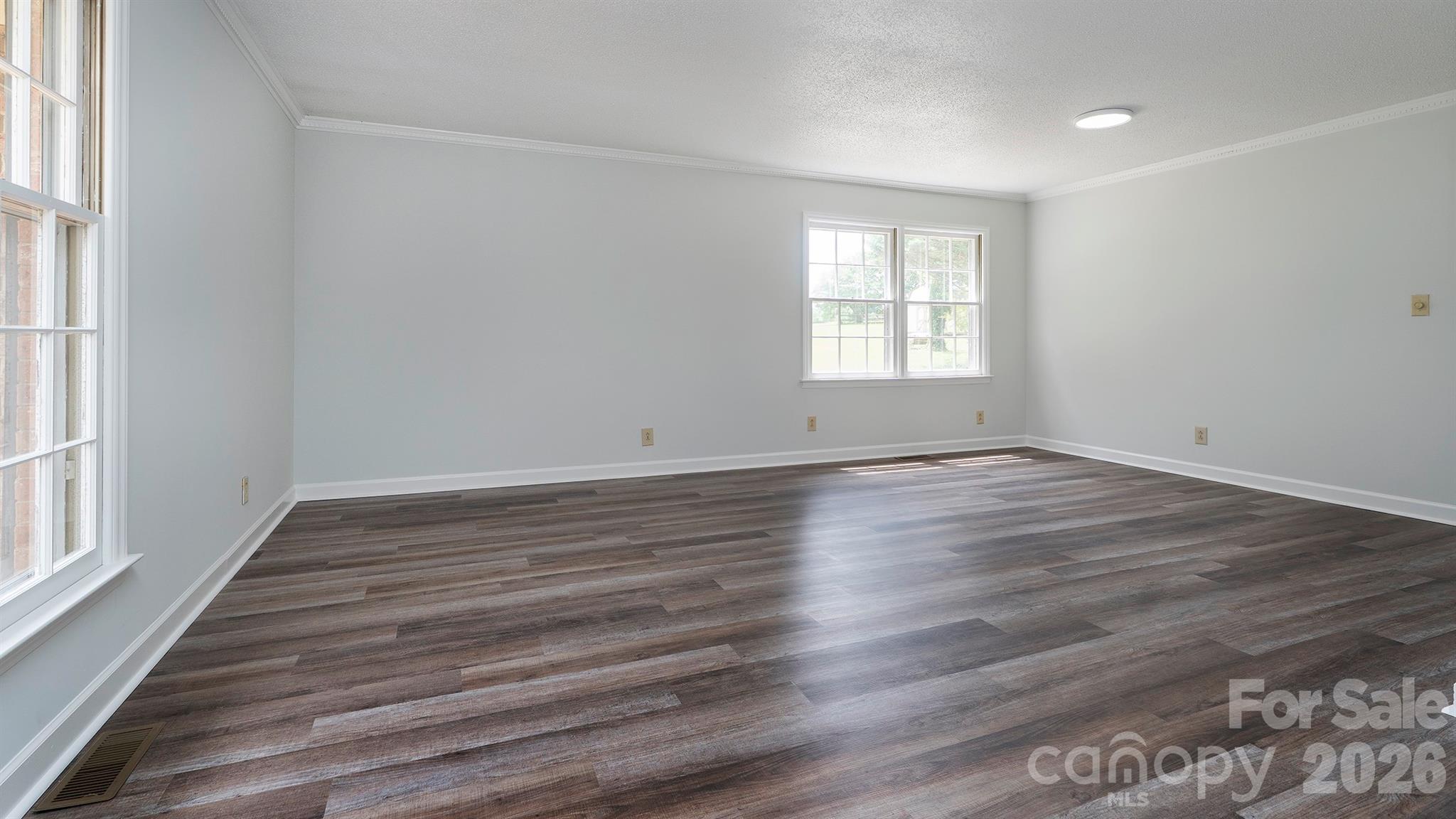 Single Family Residence at 4325 Shea Lane, Mint Hill, photo 4 of 23