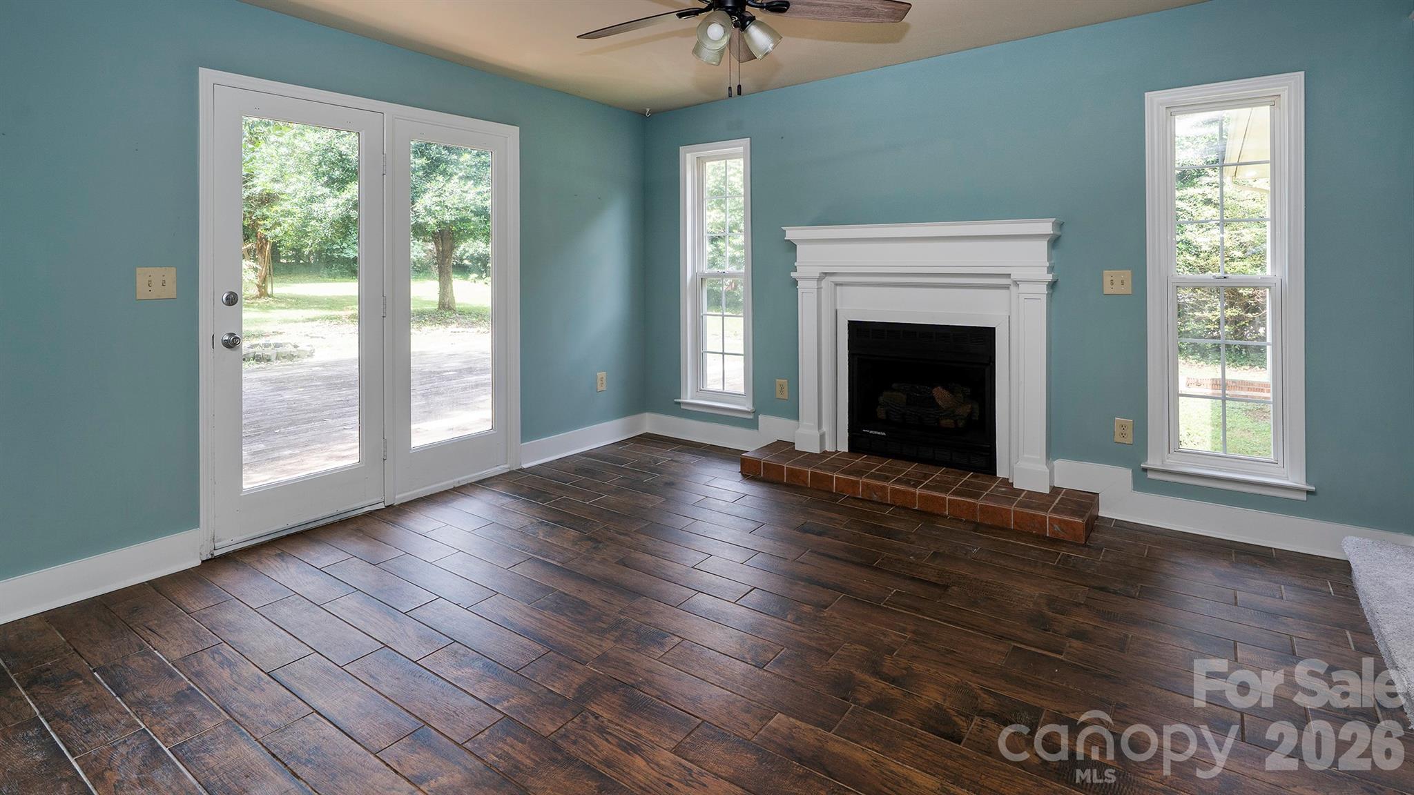 Single Family Residence at 4325 Shea Lane, Mint Hill, photo 11 of 23