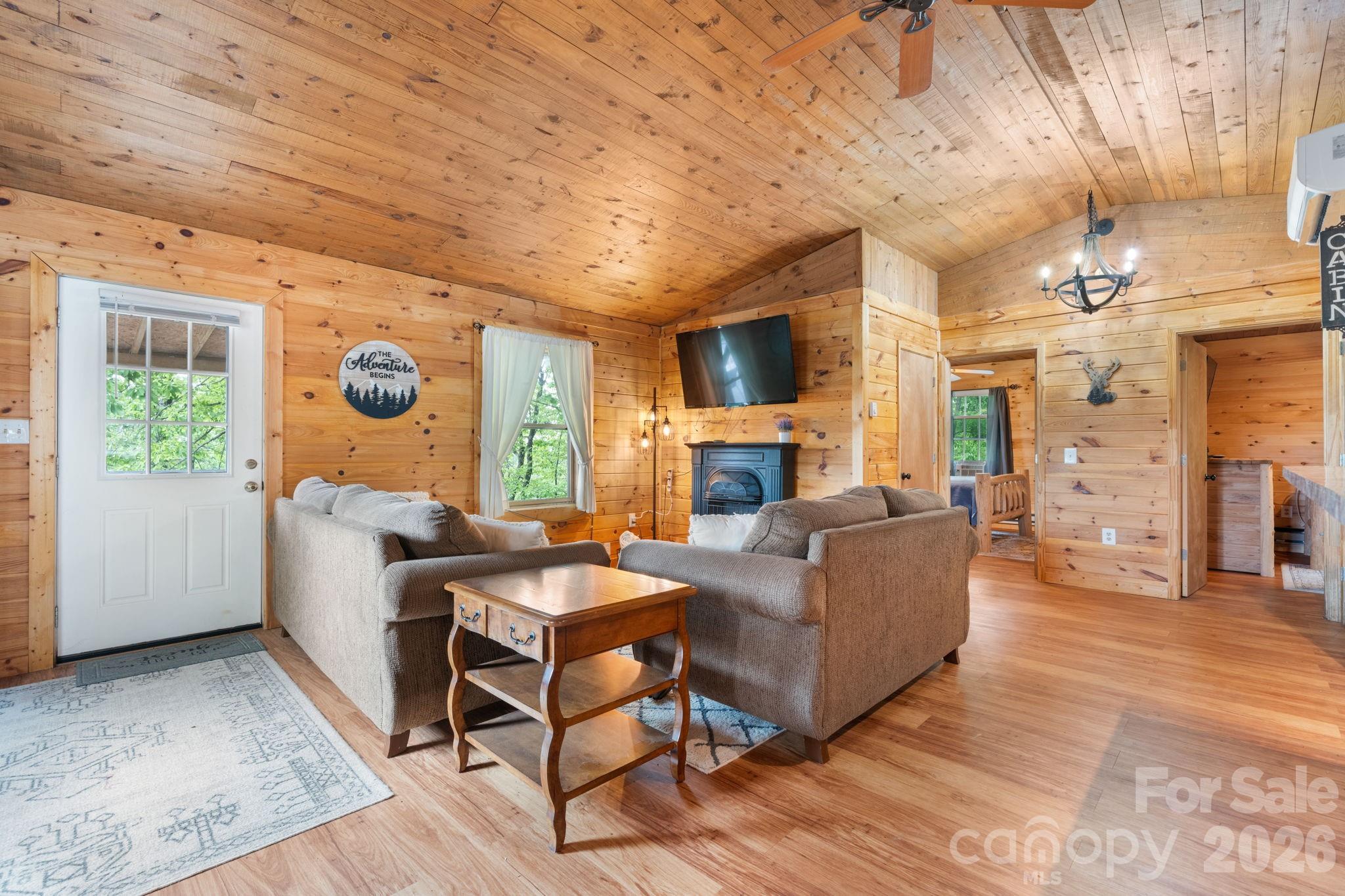 Single Family Residence at 7042 Martin Lane, Morganton, photo 4 of 31
