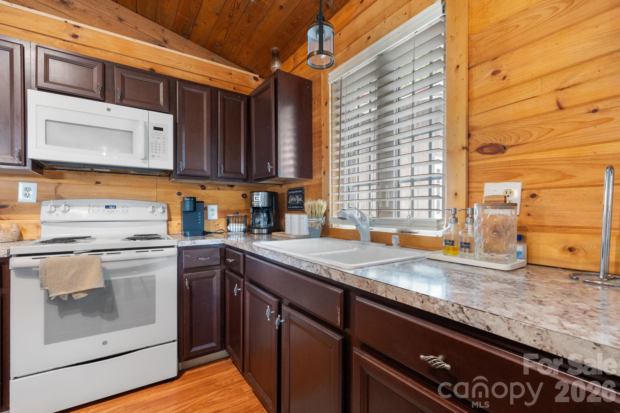 Single Family Residence at 7042 Martin Lane, Morganton, photo 10 of 31