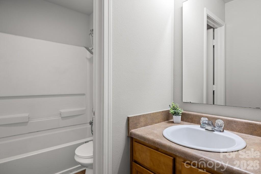 upper level bathroom 3 - 3272 Table Rock Drive, Gastonia