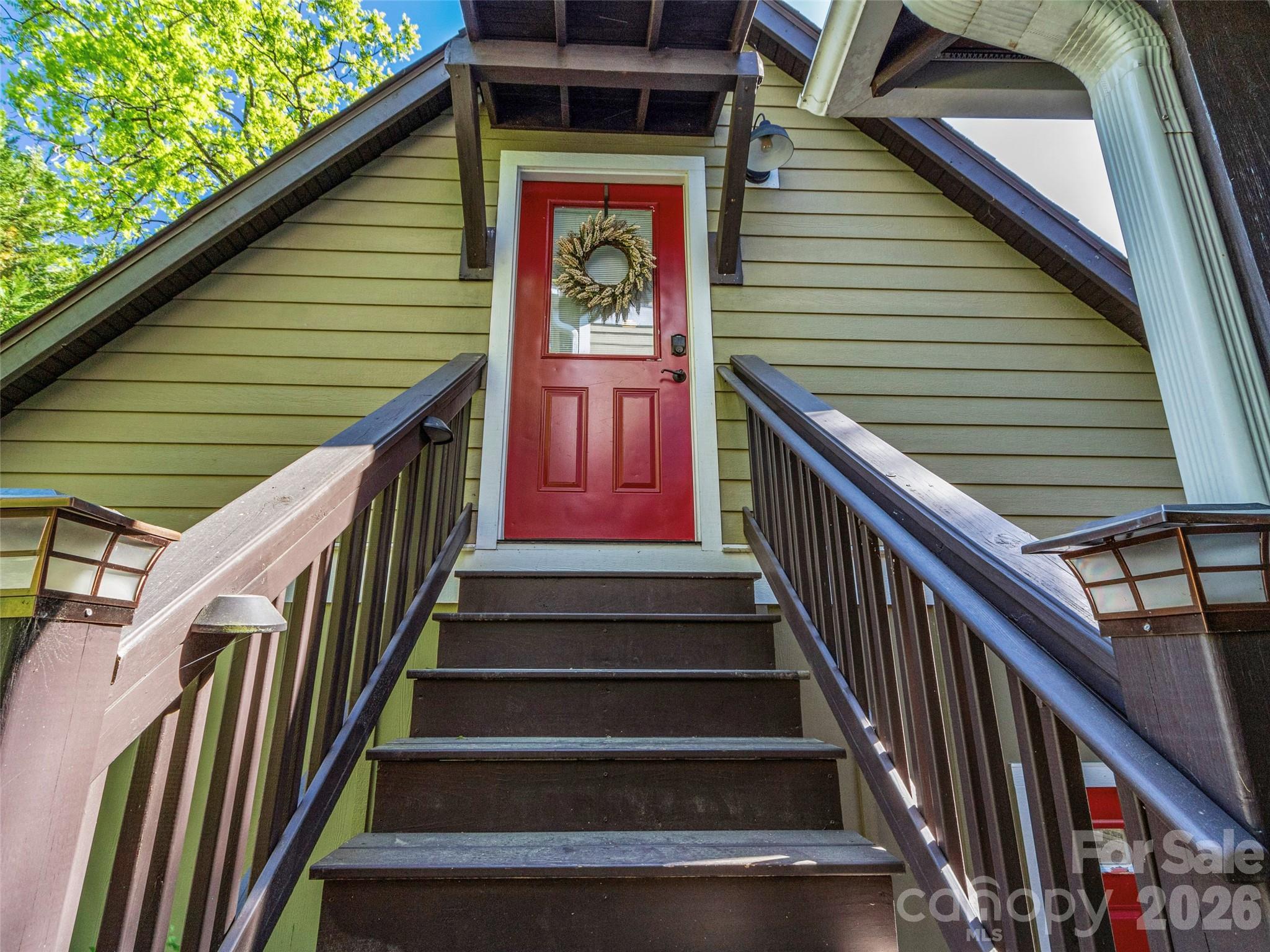 Duplex at 5 Fieldtop Lane, Arden, photo 7 of 45