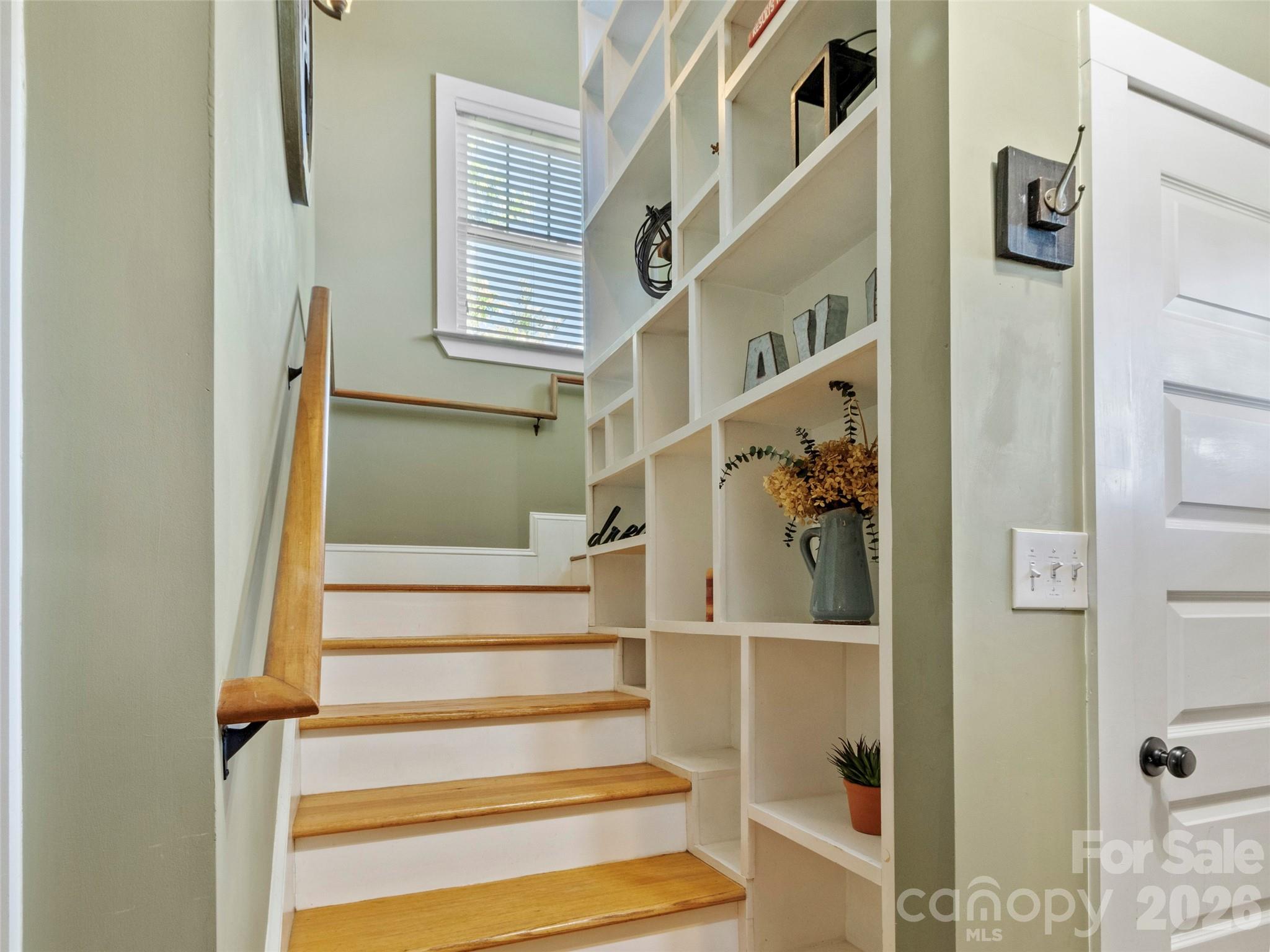 Duplex at 5 Fieldtop Lane, Arden, photo 36 of 45