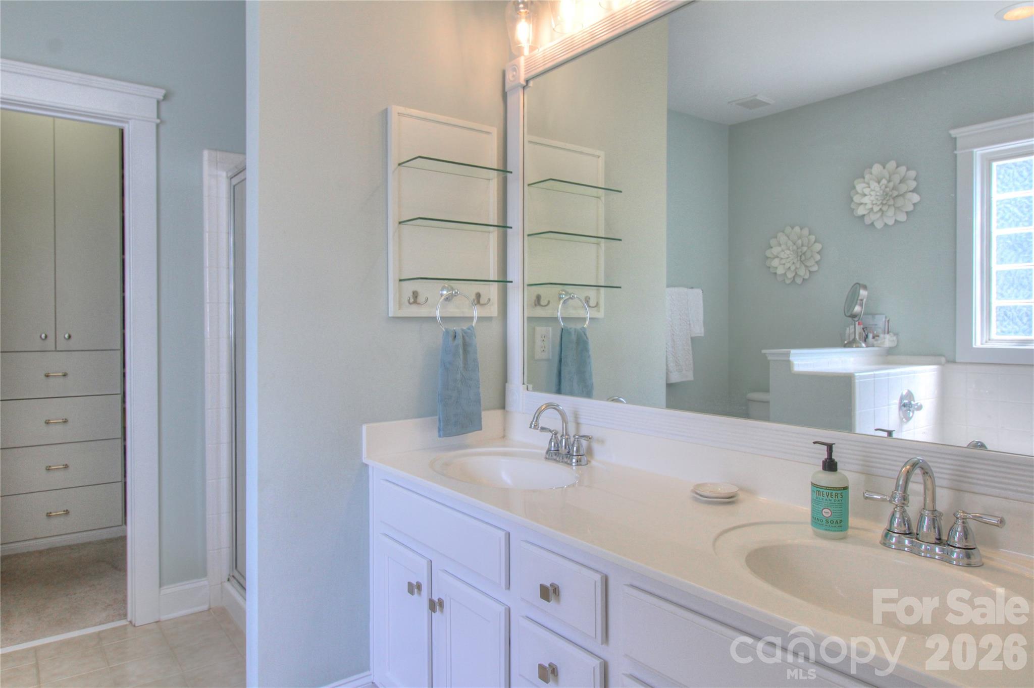 Single Family Residence at 3009 Thayer Drive, Waxhaw, photo 7 of 47