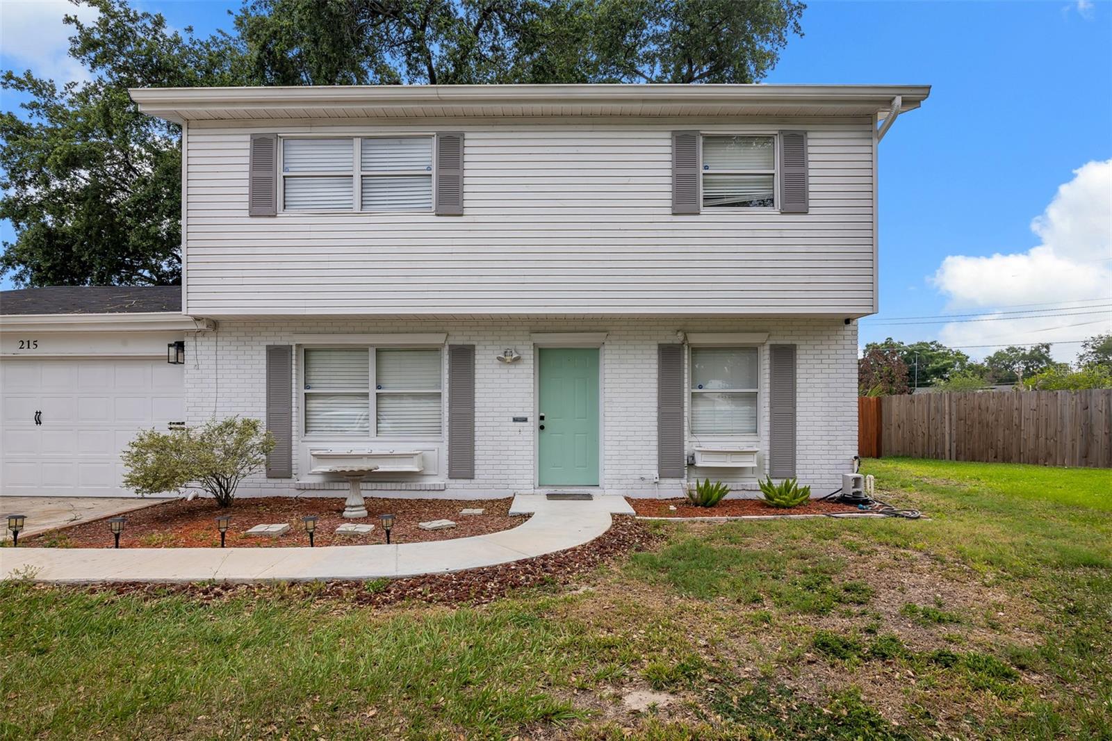 215 KILMER LN