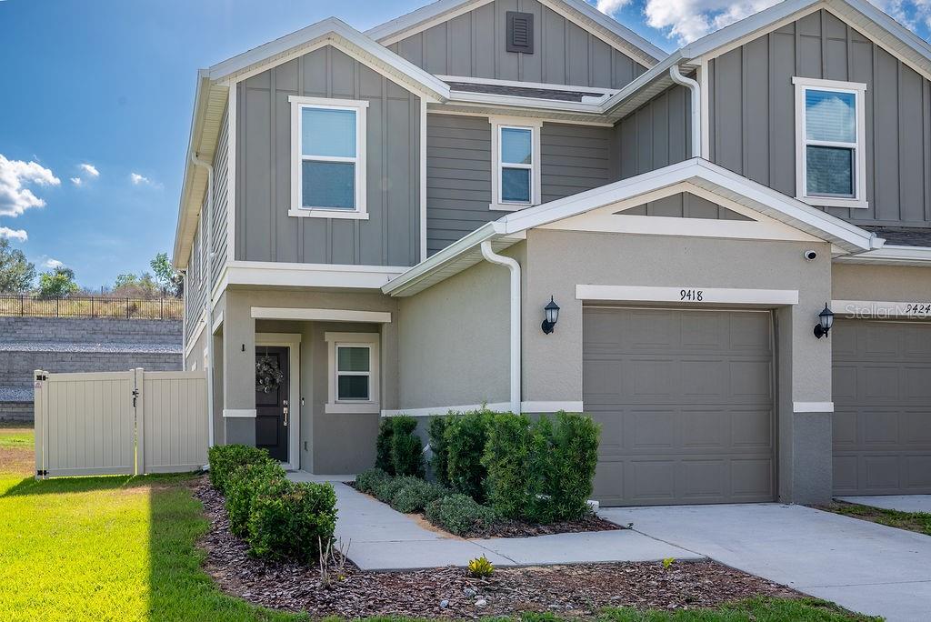9418 WESTSIDE HILLS DR
