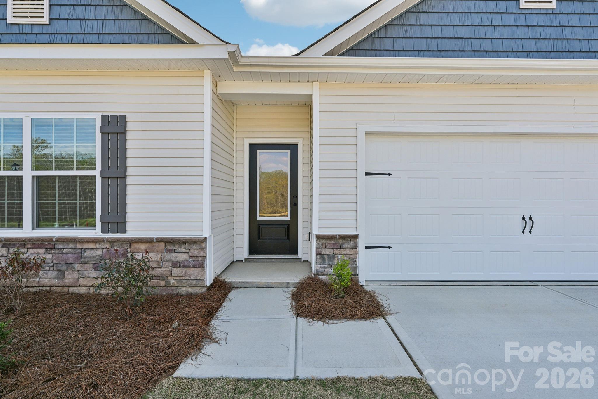 Single Family Residence at 702 Willow Estates Drive, Shelby, photo 4 of 33