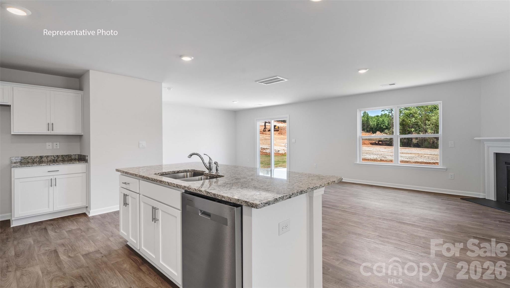 Single Family Residence at 2833 Frances View Lane, Lincolnton, photo 5 of 30