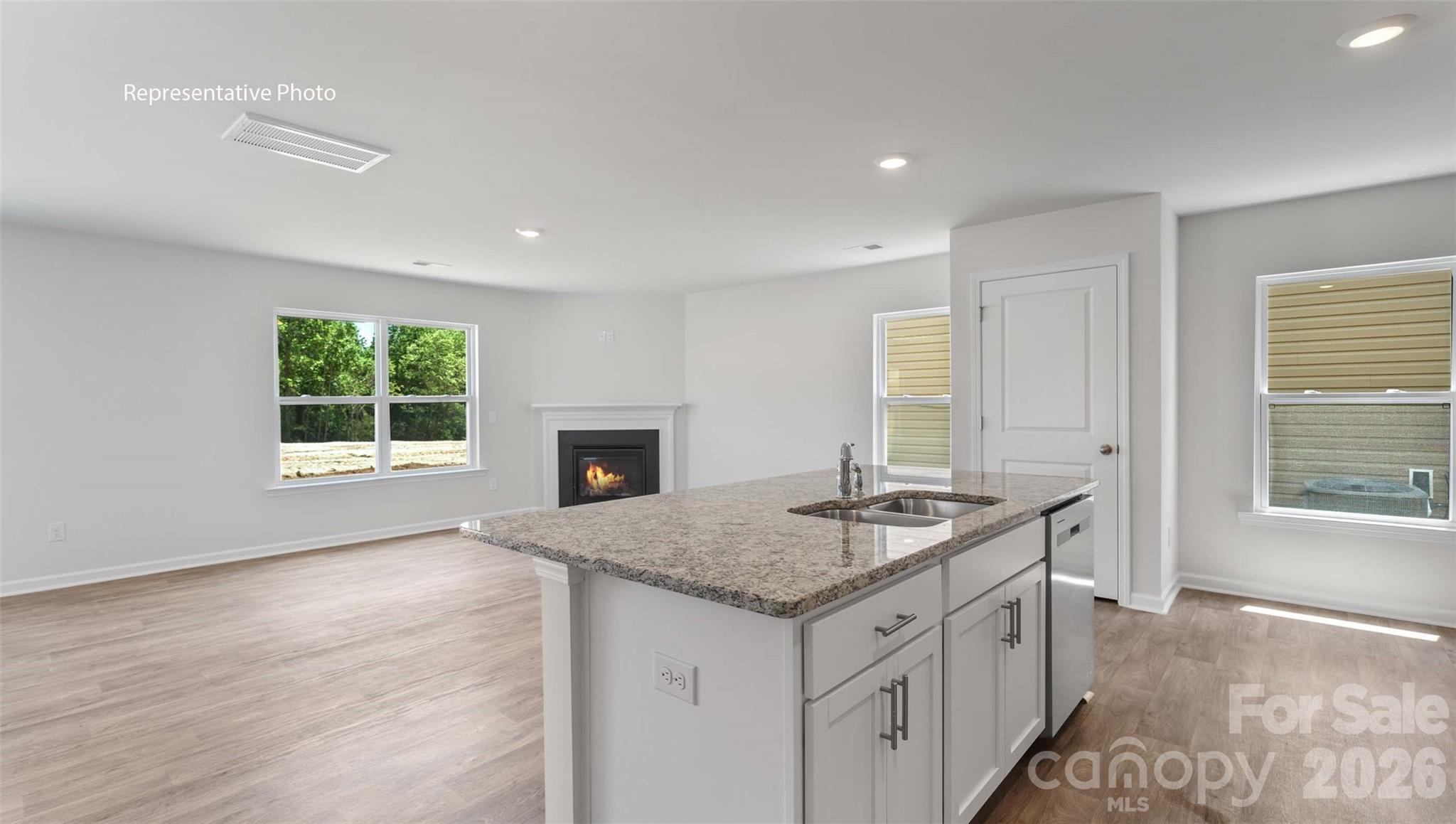 Single Family Residence at 2833 Frances View Lane, Lincolnton, photo 6 of 30