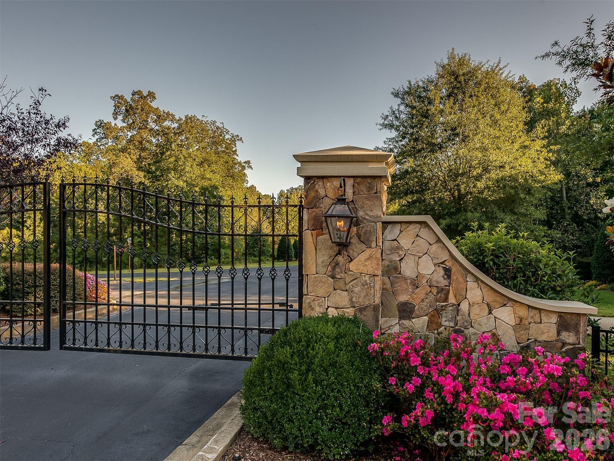 Welcome to Longbrooke! - 7316 Barrington Ridge Drive, Fort Mill