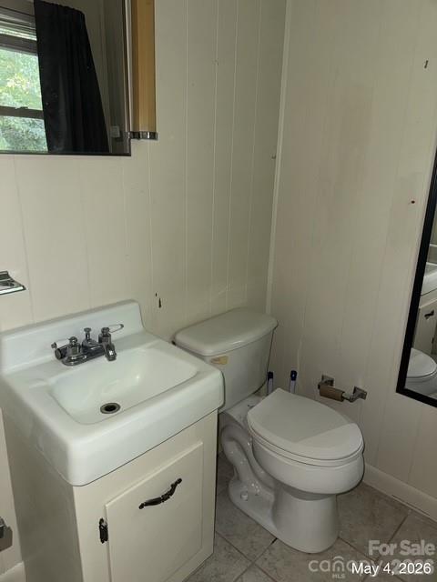 Single Family Residence at 3734 N Lail Avenue, Morganton, photo 11 of 14