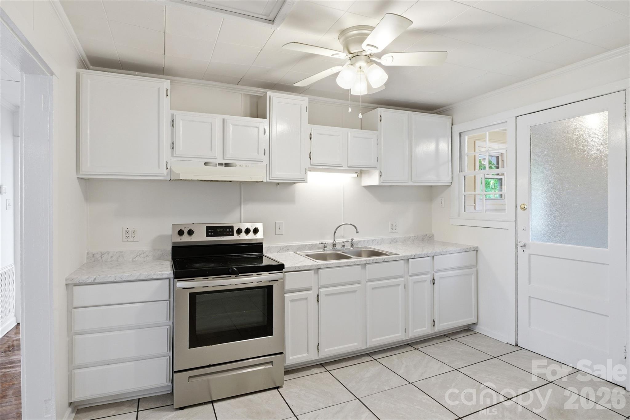 Single Family Residence at 128 Ella Street, Chester, photo 3 of 14