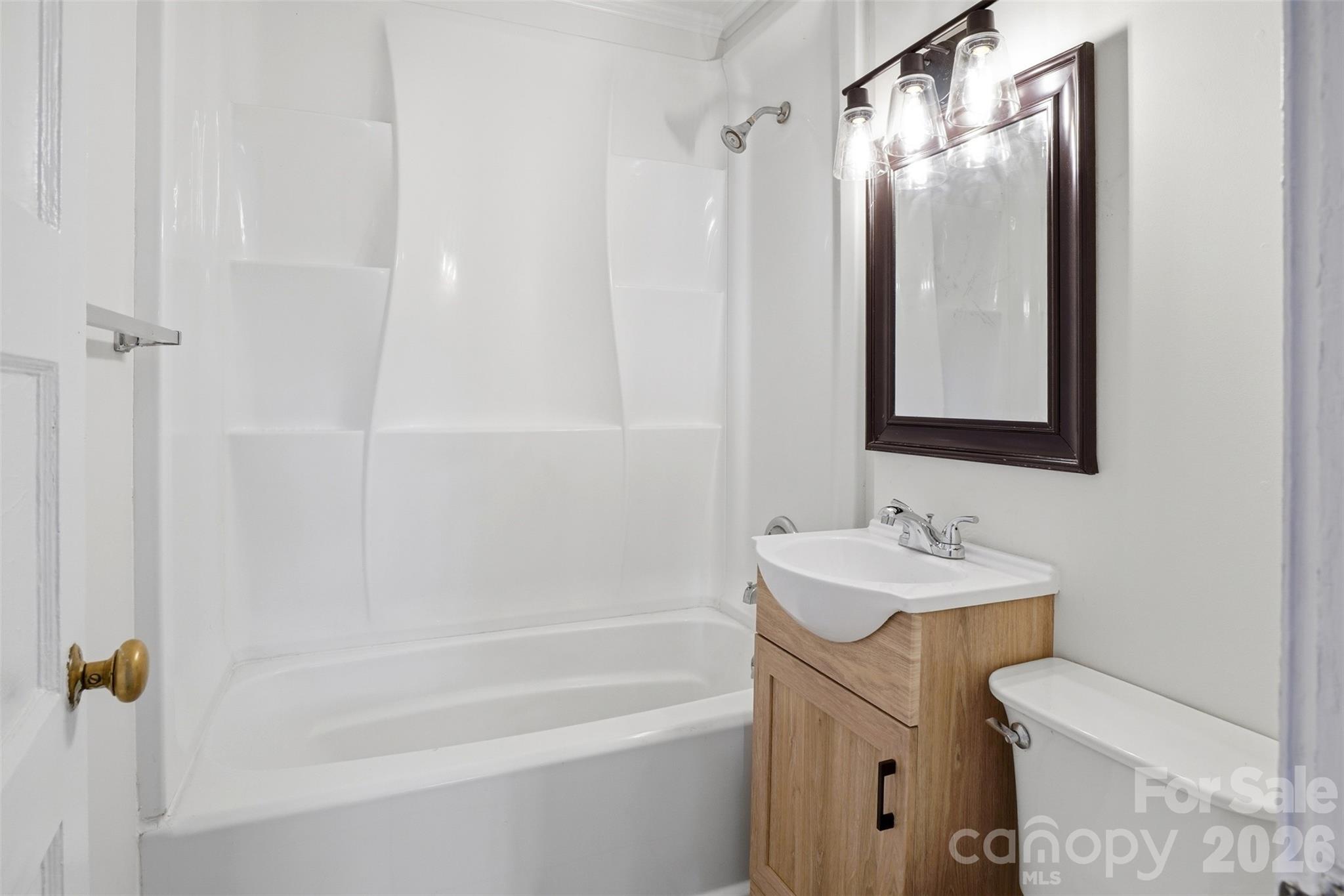 Single Family Residence at 128 Ella Street, Chester, photo 8 of 14