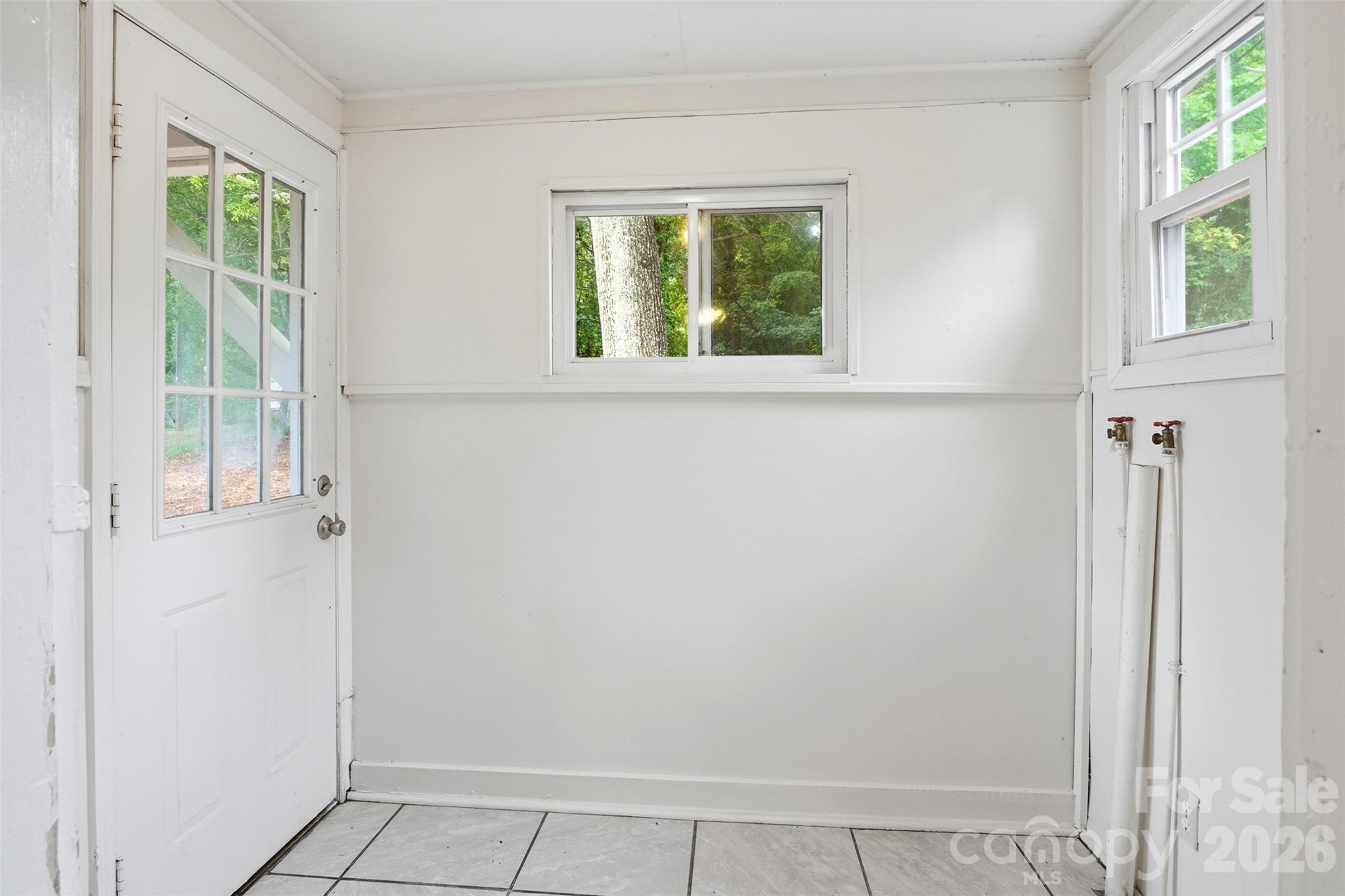 Single Family Residence at 128 Ella Street, Chester, photo 9 of 14