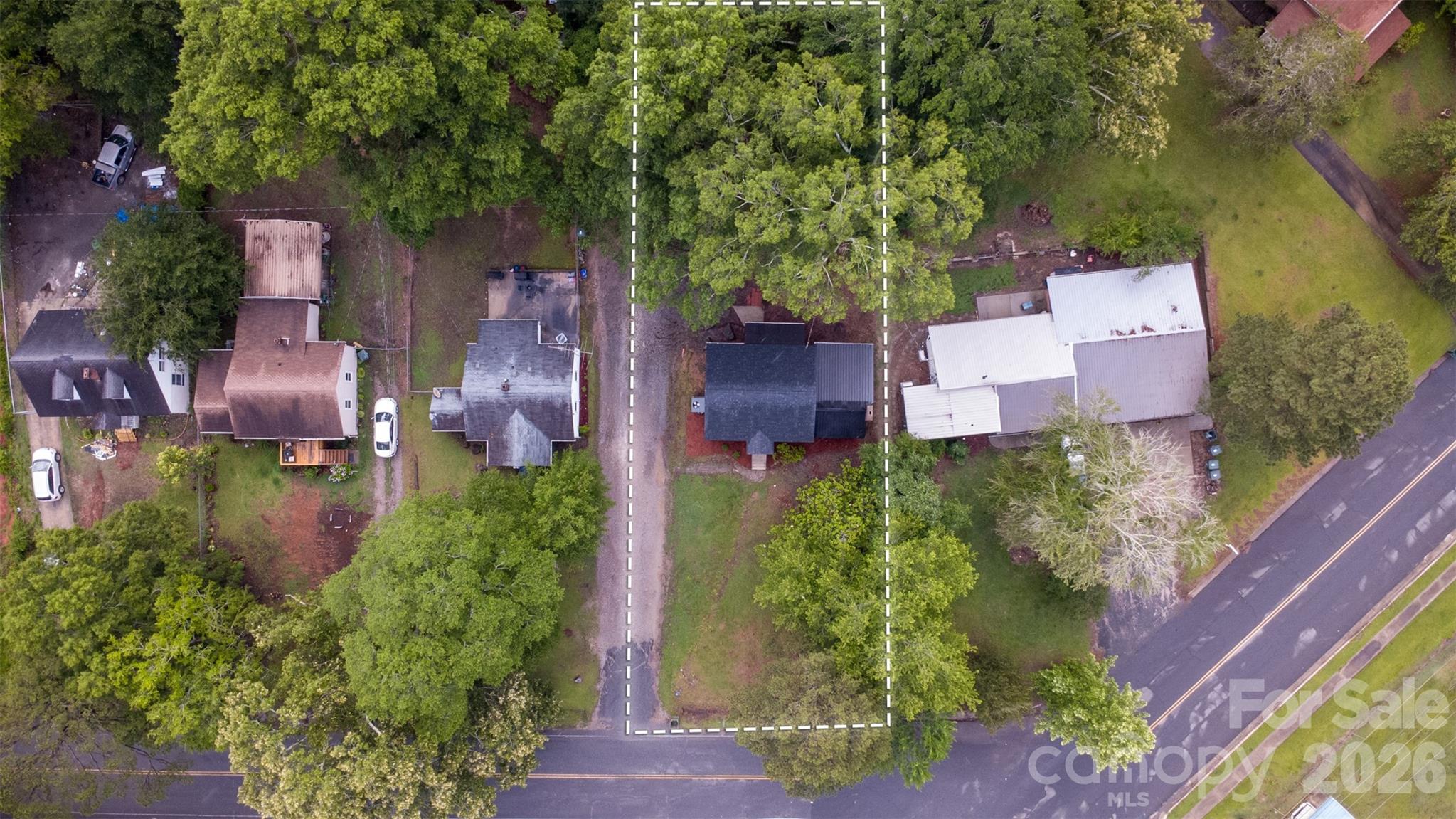 lot lines are approximate - 128 Ella Street, Chester