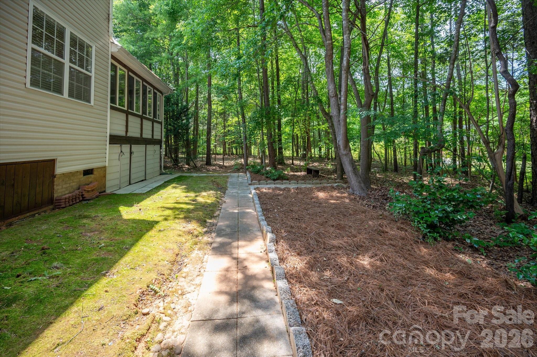 Single Family Residence at 2504 Korbel Court, Waxhaw, photo 29 of 31