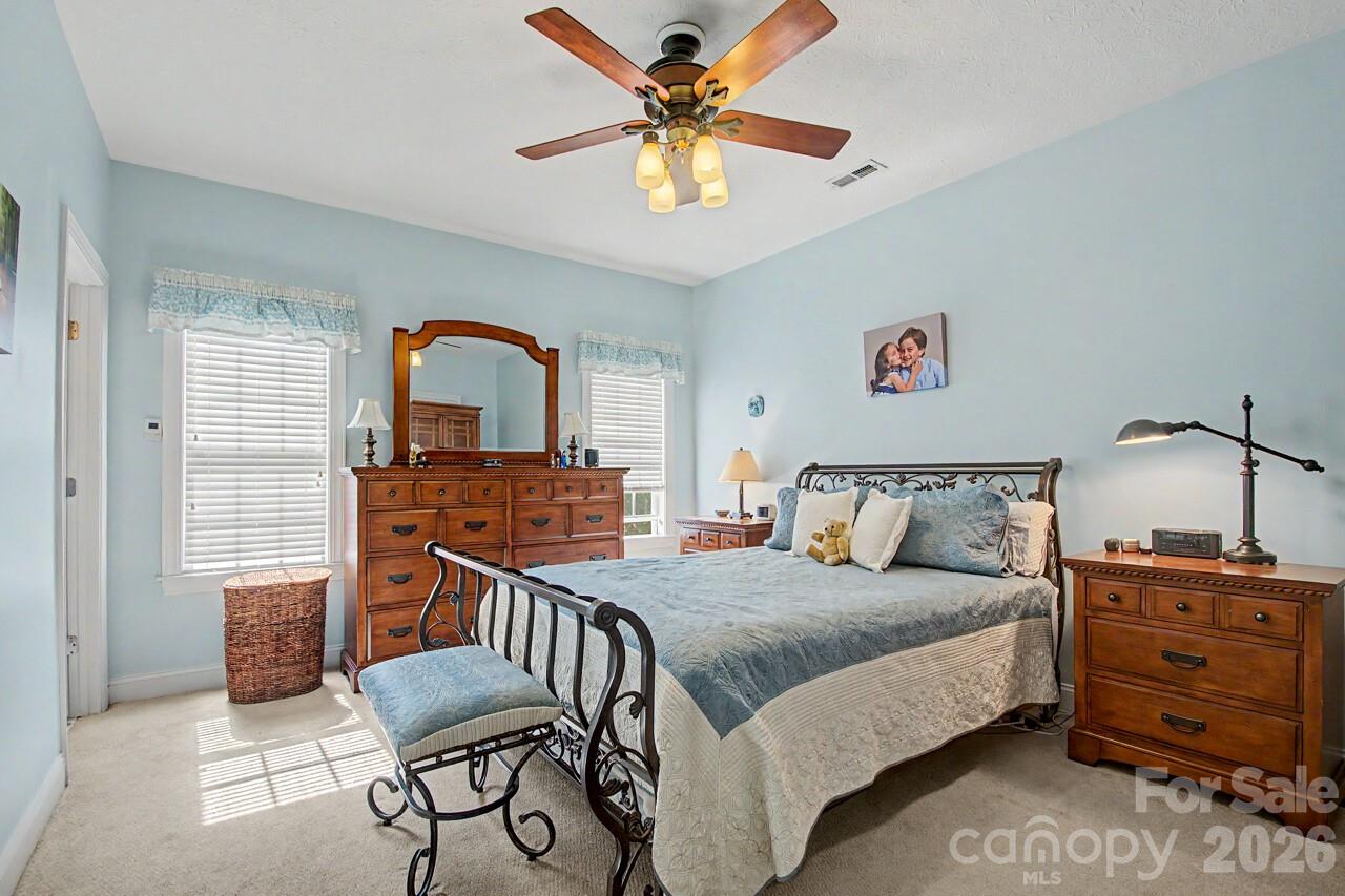 Primary Bedroom Suite - 606 Carriage Commons Drive, Hendersonville