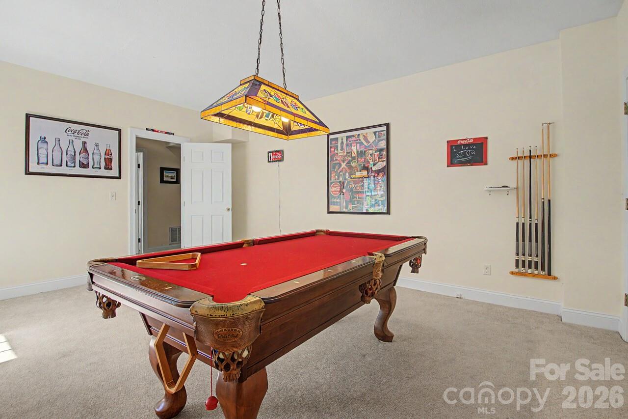 Billiard/Game Room - 606 Carriage Commons Drive, Hendersonville