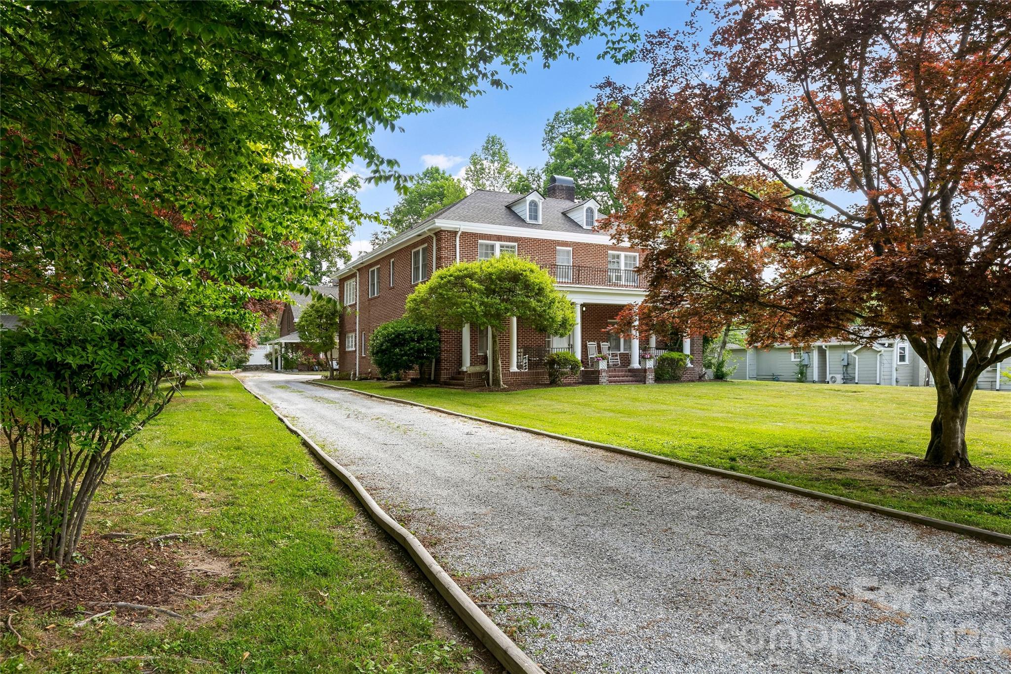 Driveway and left side of home from the front - 1518 Greenville Highway, Hendersonville