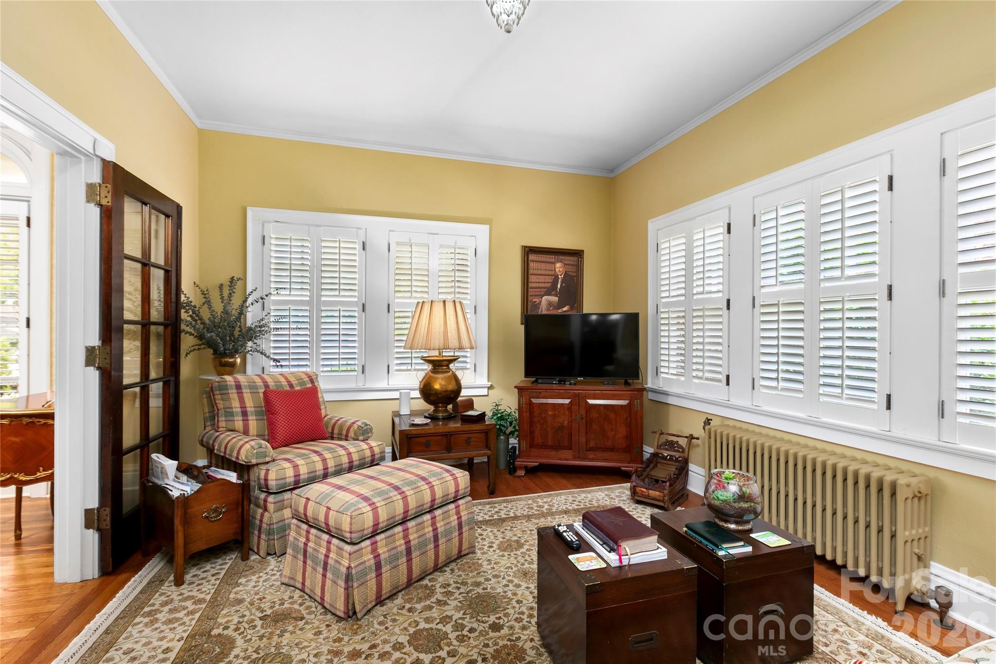 Den Photo - 1518 Greenville Highway, Hendersonville
