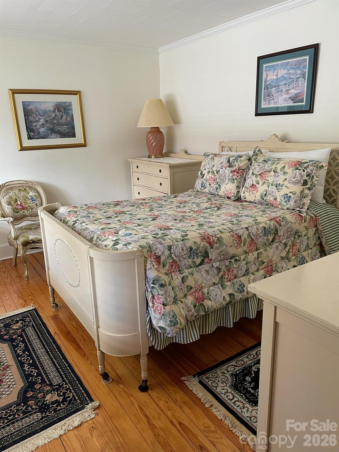 One apartment bedroom - 1518 Greenville Highway, Hendersonville