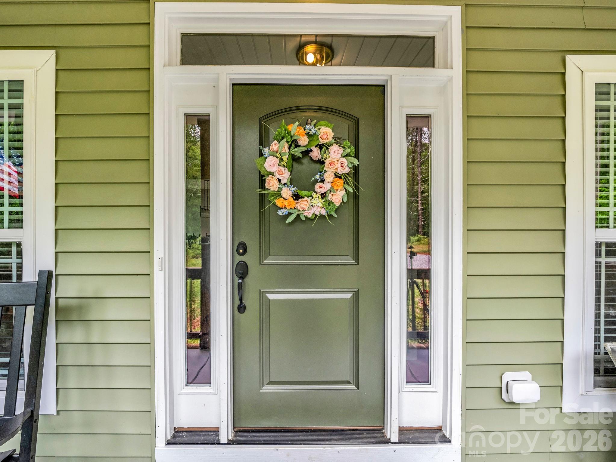 Single Family Residence at 905 Rolling Road, Lincolnton, photo 3 of 44