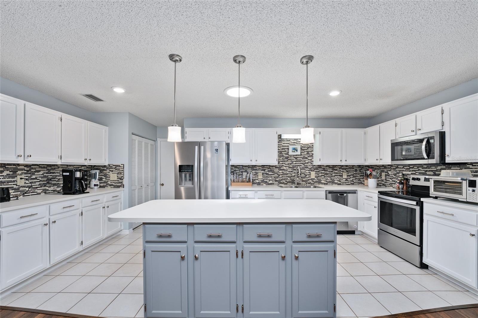 Kitchen - 9820 SW 89TH TER #E, OCALA