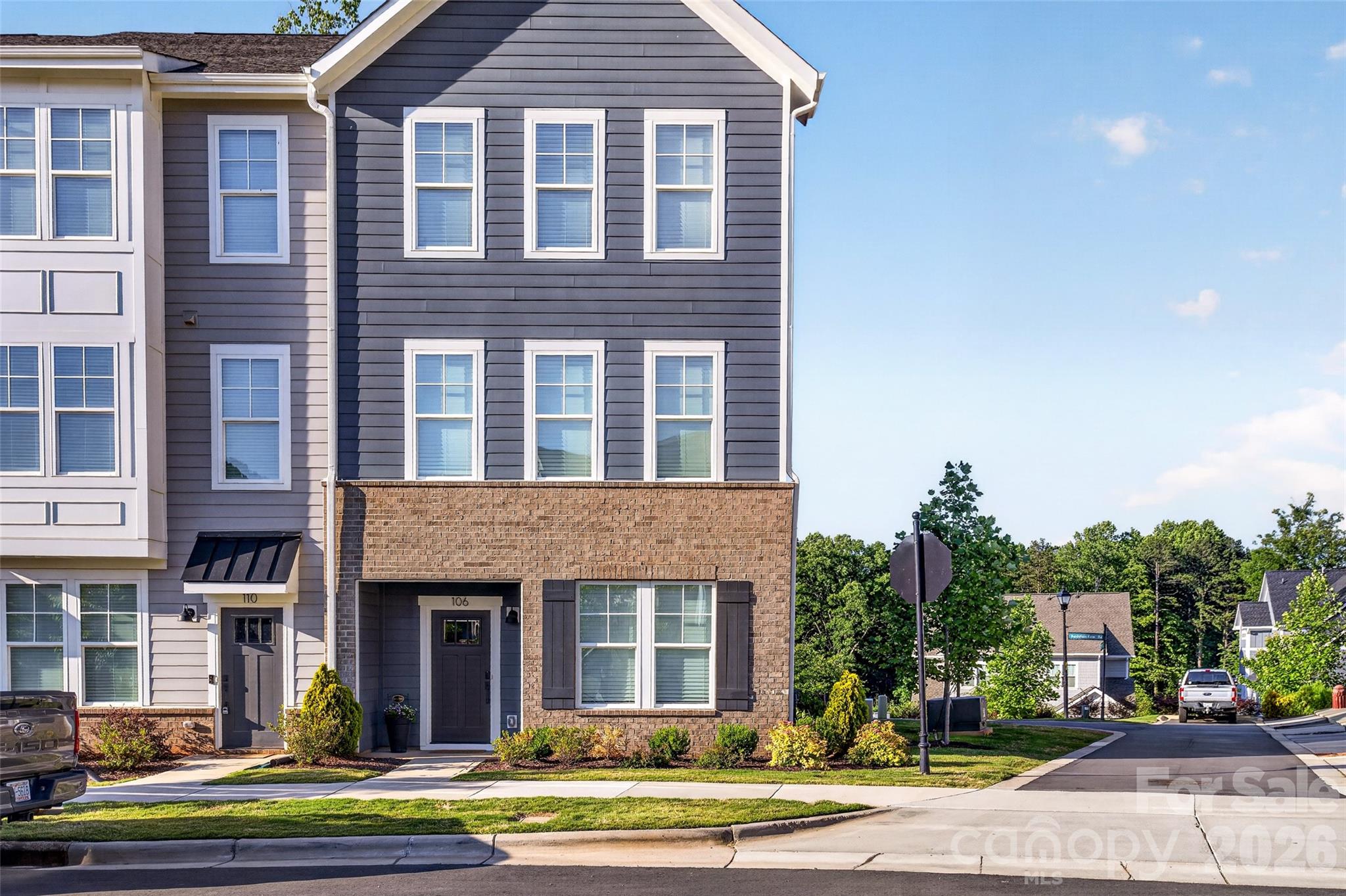 An END Unit In Davidson Walk - 106 Wesser Street, Davidson