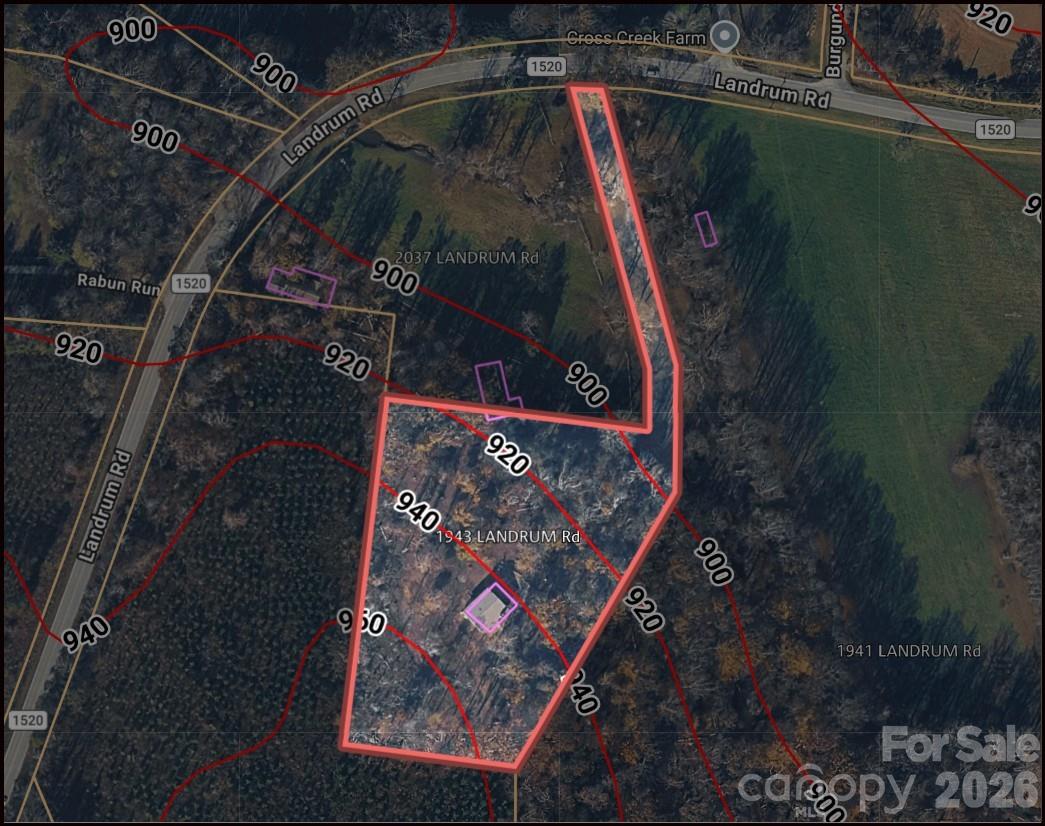 Gently sloping land, easy to come in and keep as-is! Or alter to your level of desire! - 1943 Landrum Road, Columbus