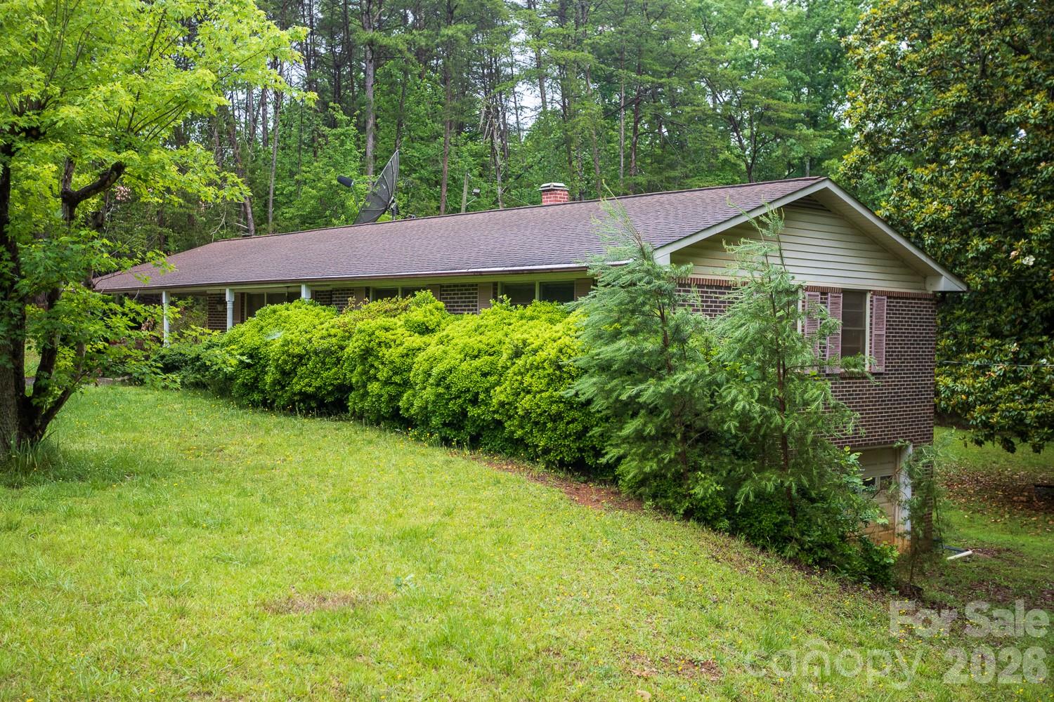Single Family Residence at 1225 Moss Road, Rutherfordton, photo 5 of 26