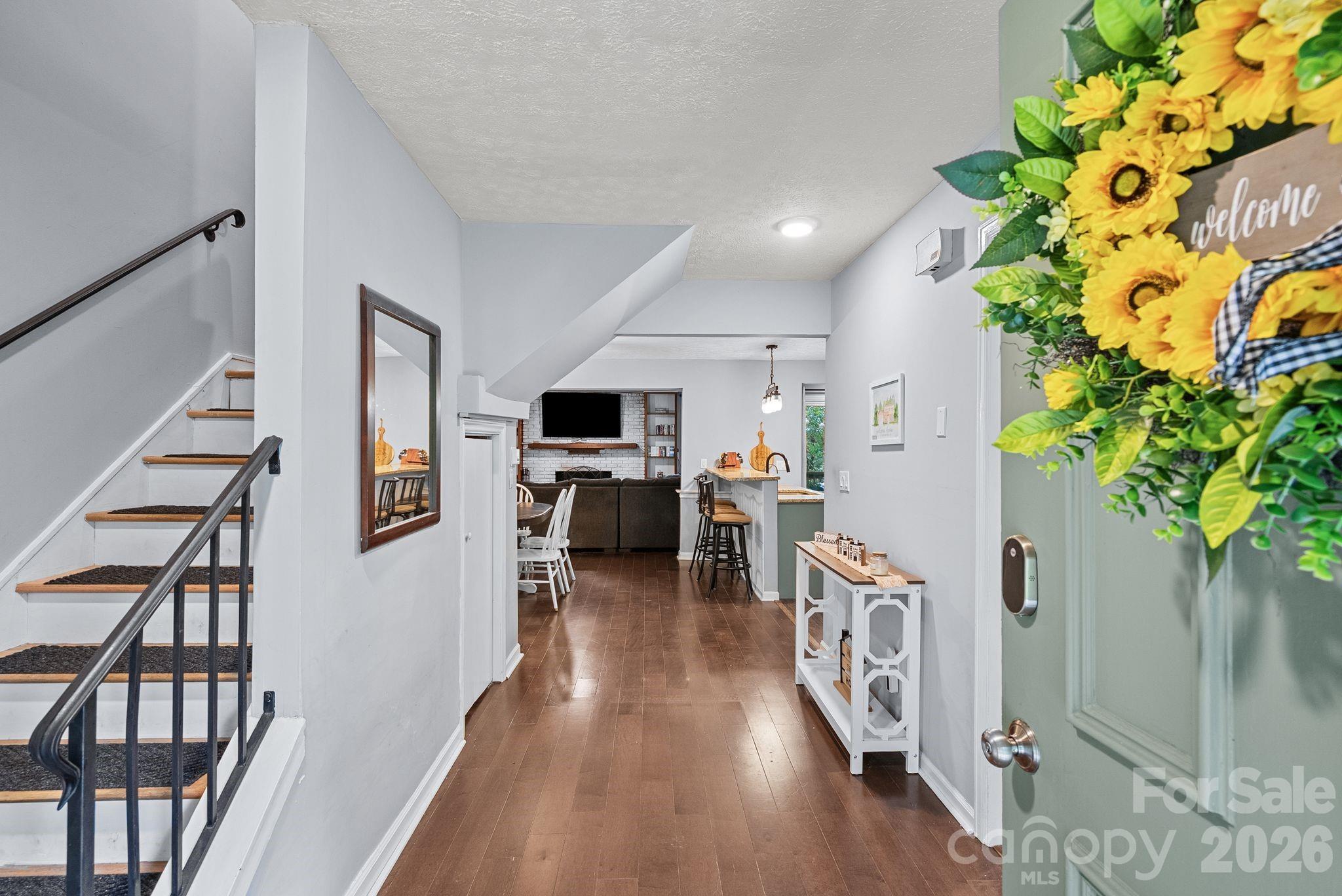 Step inside and consider yourself home! - 4 Beechwood Lakes Drive, Hendersonville