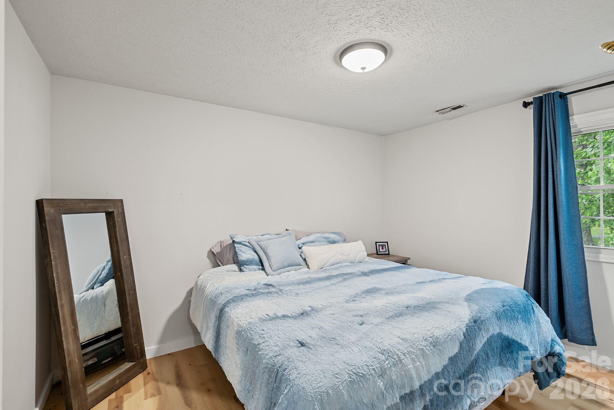 Bedroom #3 - 4 Beechwood Lakes Drive, Hendersonville