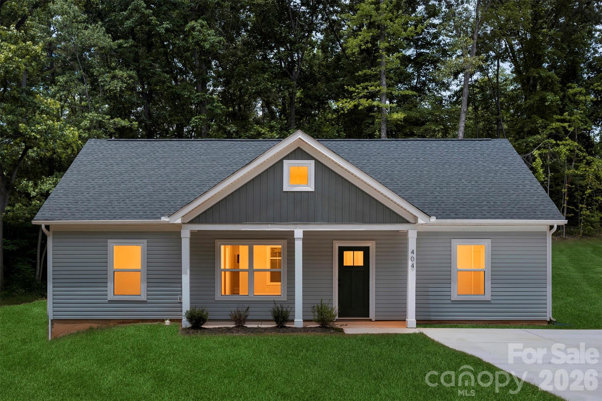 Single Family Residence at 404 Brice Street, Kings Mountain, photo 2 of 32
