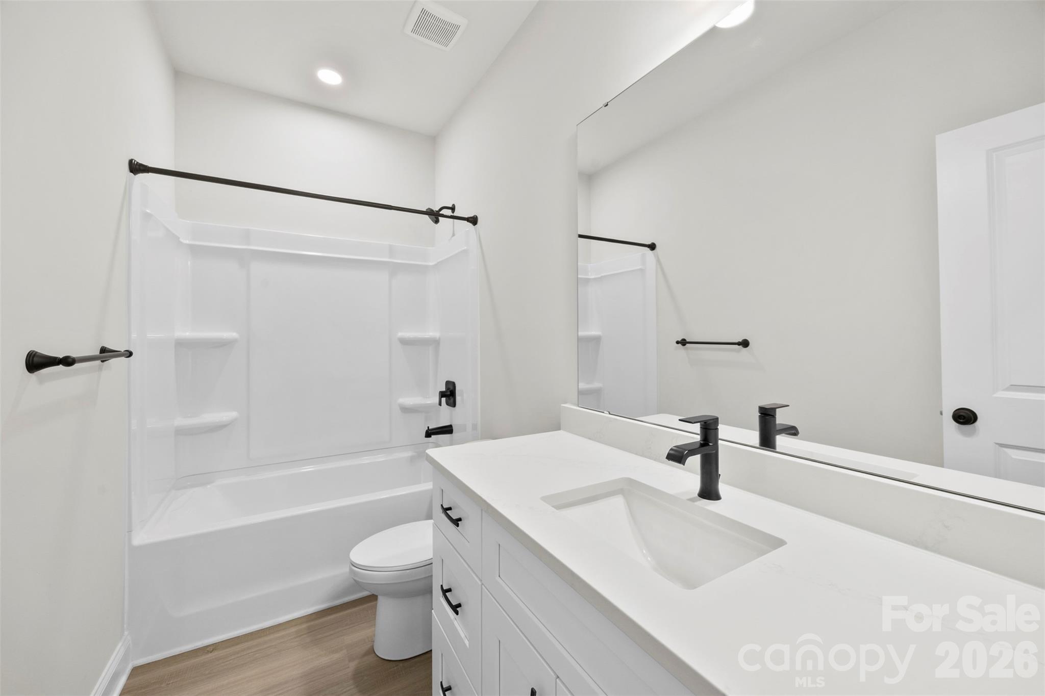 Single Family Residence at 404 Brice Street, Kings Mountain, photo 25 of 32