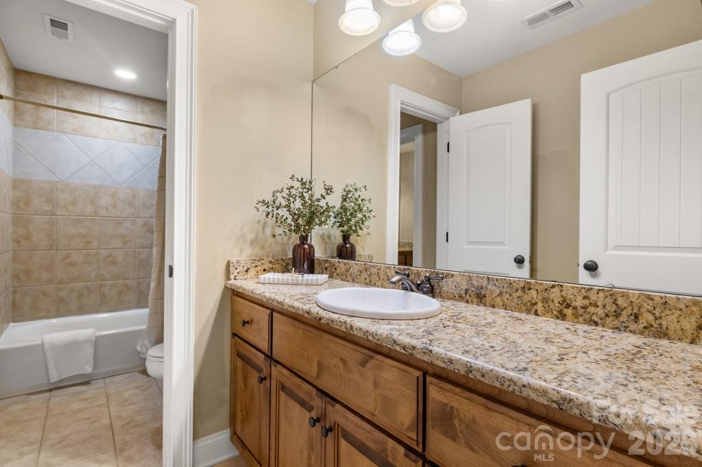 Single Family Residence at 4266 Barbrick Street, Sherrills Ford, photo 29 of 45